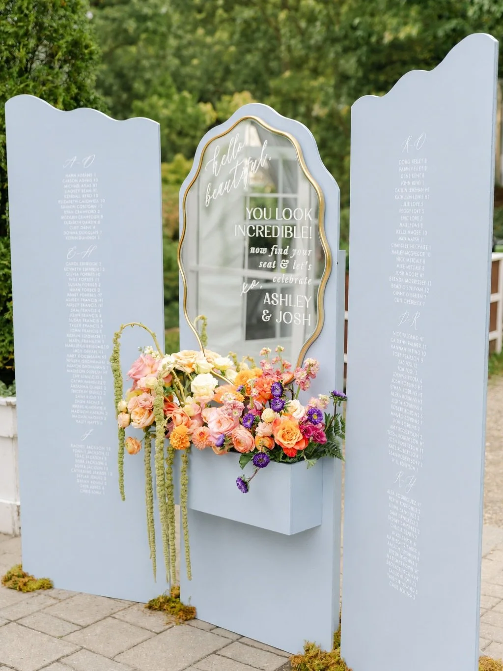✨ Hello Beautiful ✨ 

Soft colors, garden blooms, and the sweetest details at one of our favorite North Shore venues @misselwoodevnts 

For Ashley &amp; Josh, an ocean blue seating chart statement that felt playful, romantic, and perfectly at home am