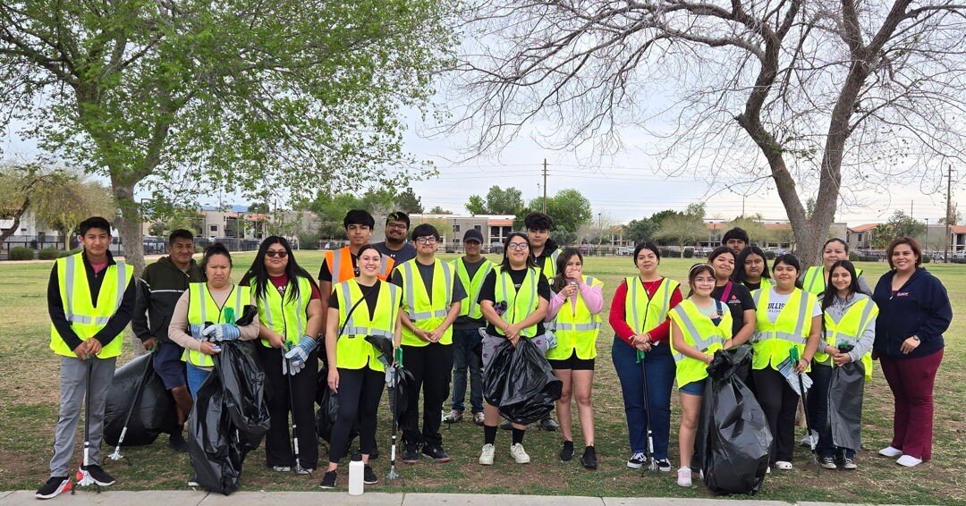 Great job to our MentorKids families, iLEADers, and team for uniting and improving the Palomino community through their cleanup efforts. Their leadership is truly shaping a better future. 
#MentorKids #Palomino #iLEADers #BuildingLeadersWhoBuildLeade