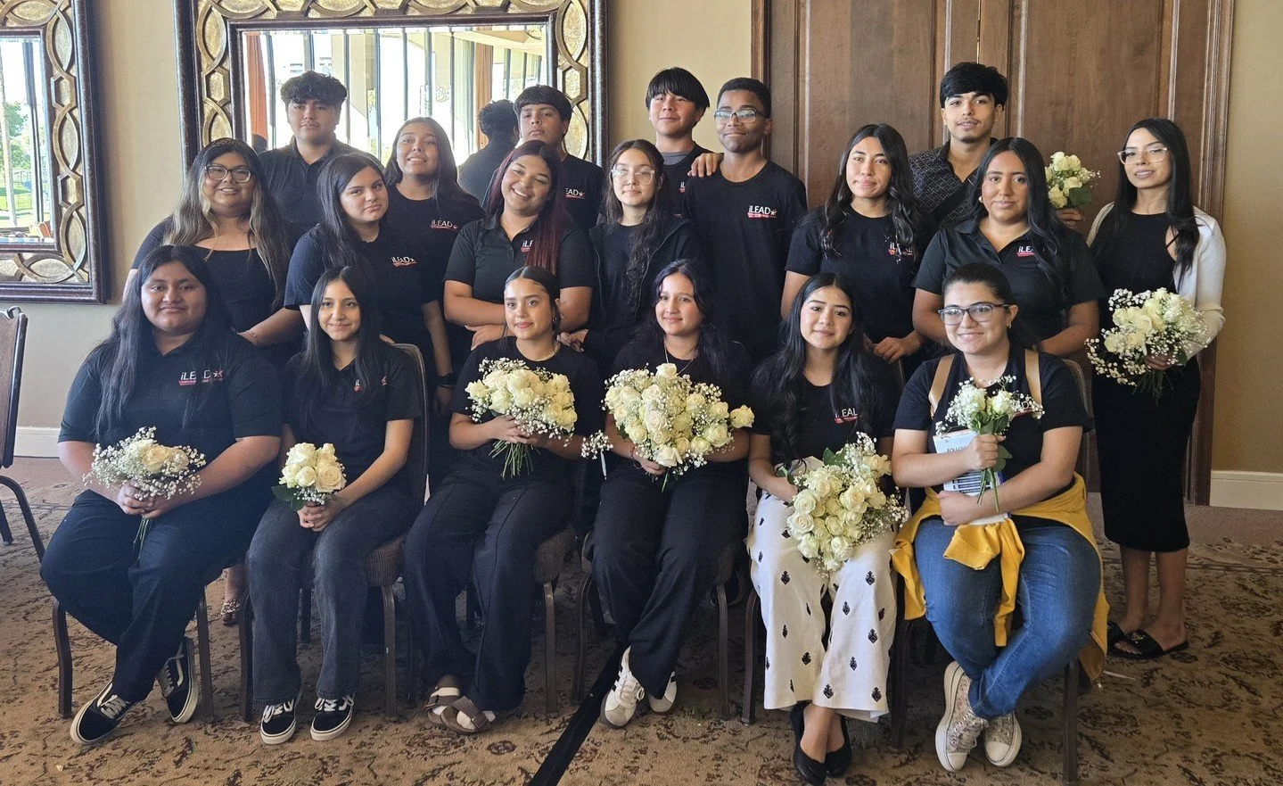 Different generations, different neighborhoods but one same goal &quot;Building Leaders Who Build Leaders&quot; 
Thank you to our iLEADers for their hard work during our Morning of Hope event. 
#MentorKidsUSA #MorningOfHope #BuildingLeadersWhoBuildLe