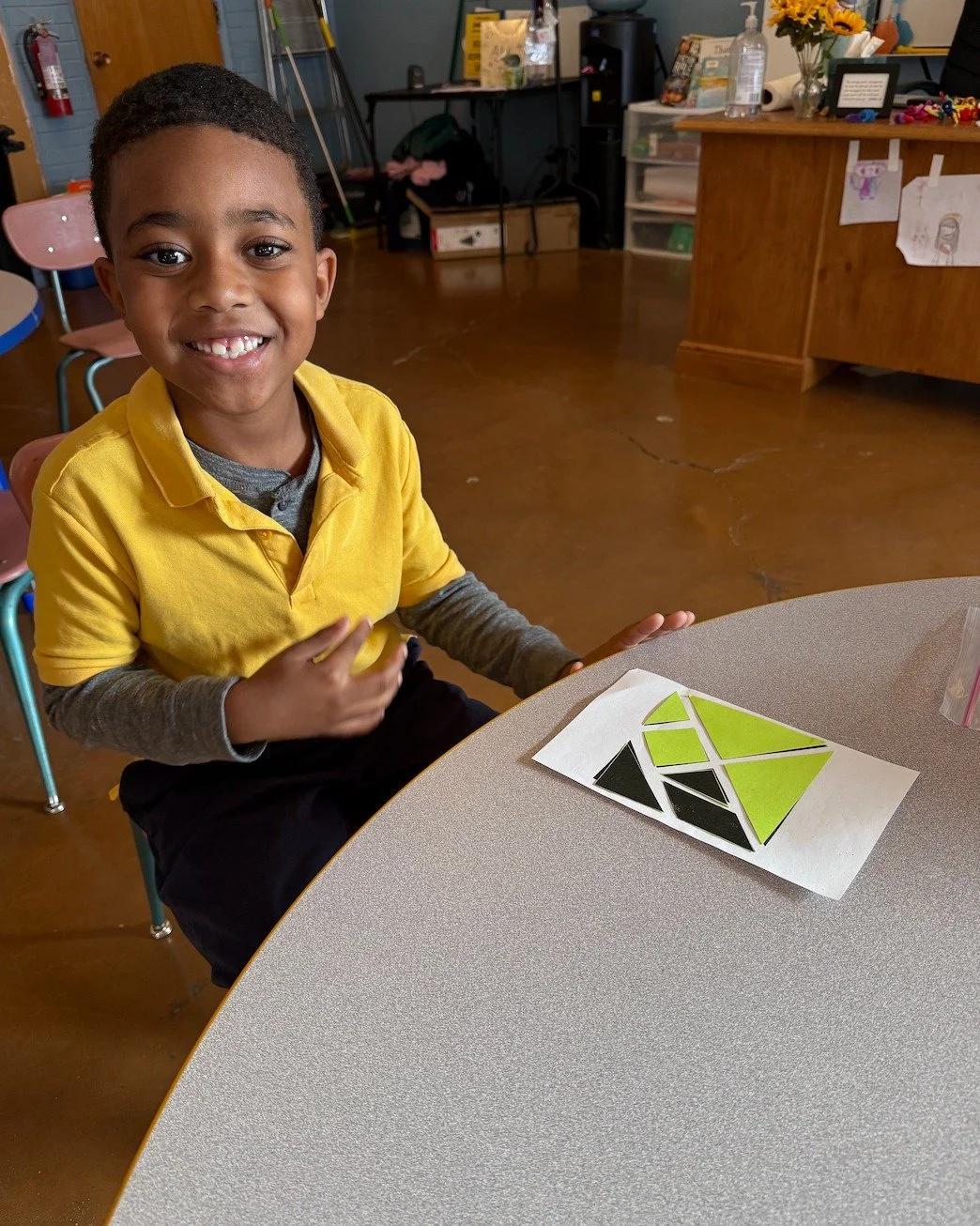 Growing our brains today with the help of some really fun puzzles! 🧩  How are you growing your brain today?! 🧠 🧑&zwj;🎓 

#MentorKidsUSA #BuildingLeaders #LeadersStartHere #LeadAZ #AZYouthRising #PaiutePromise #Learning #Puzzles