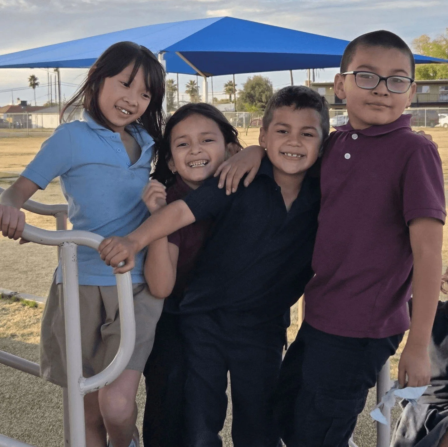 Smiling Friends😁 

We hope you're all having an amazing Tuesday!

#BuildingLeaders
#LeadersStartHere
#LeadAZ
#AZYouthRising 
#SouthPhoenixPromise