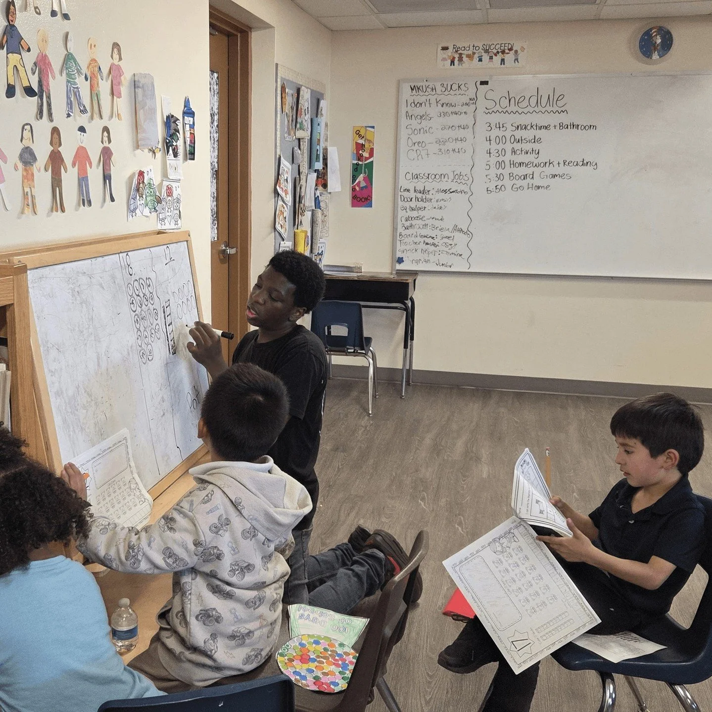 When iLeaders step up to lead, they&rsquo;re not just teaching a lesson &mdash; they&rsquo;re living out their calling. 🙏📖 

#BuildingLeaders
#LeadersStartHere
#LeadAZ
#AZYouthRising 
#SouthPhoenixPromise