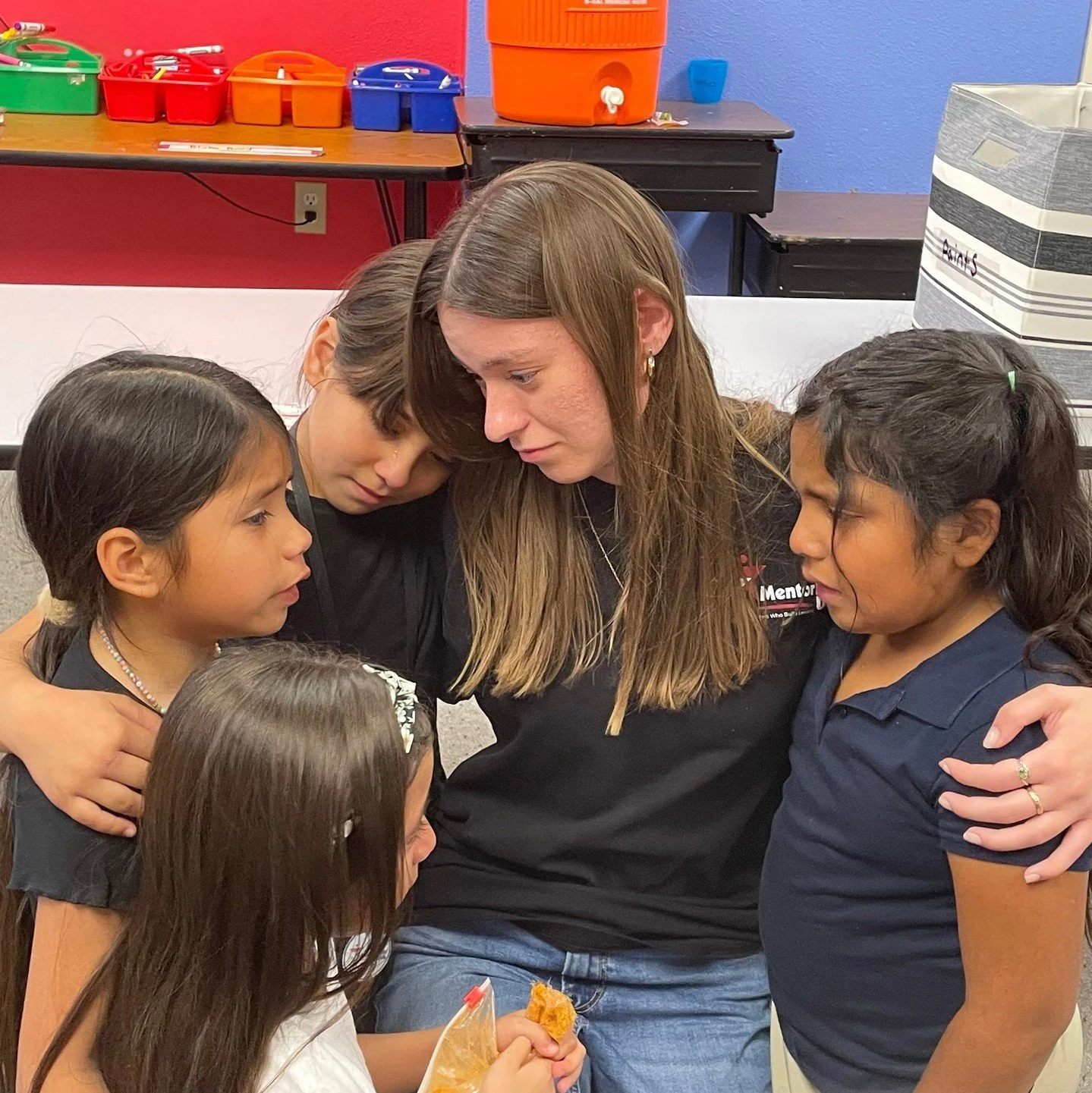 At Mentorkids we pride ourselves on connections. Connections with families, students, and most importantly our volunteers. Our volunteers create such a special bond with the kiddos here at program it creates an impact that can change their lives. Tha