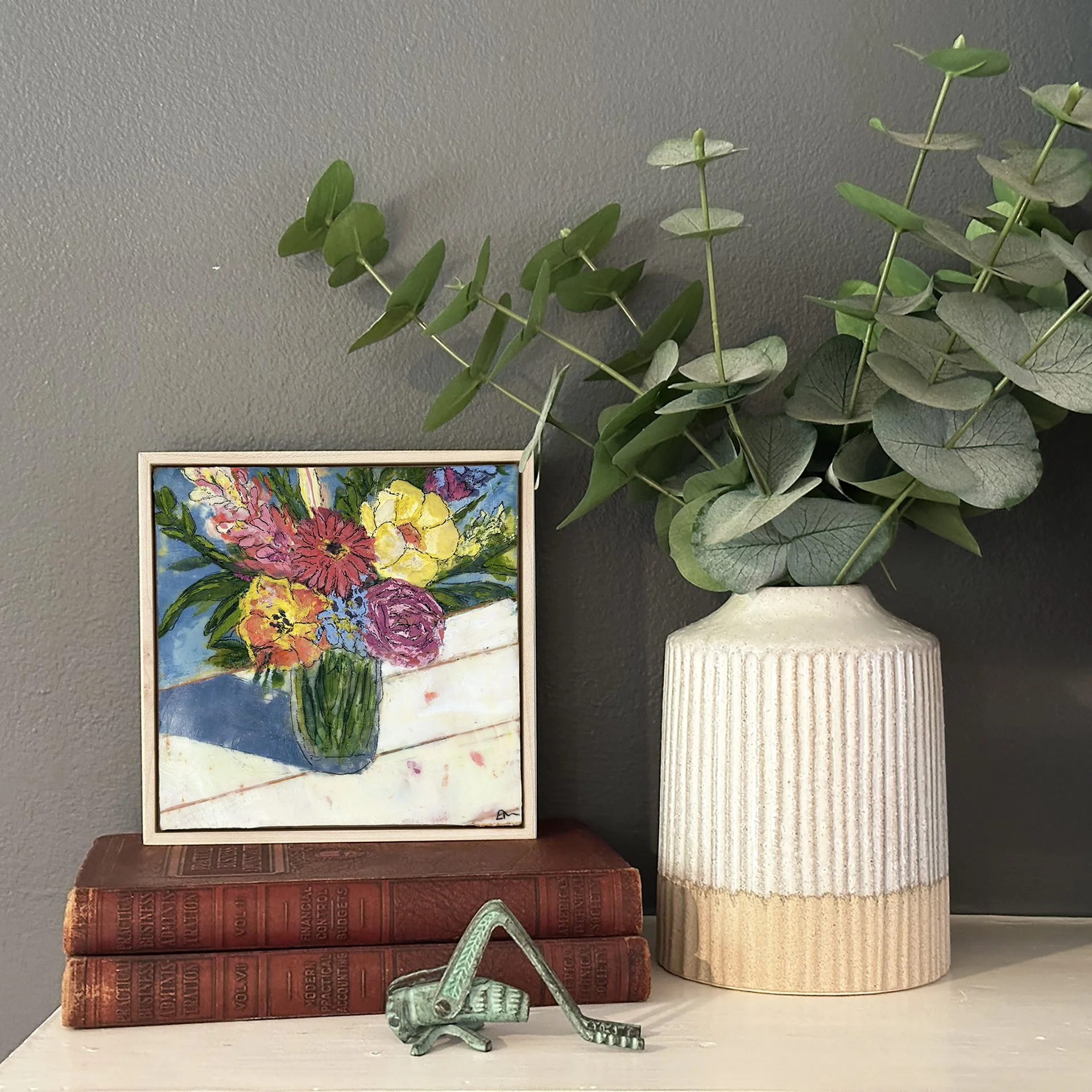 5. Glass Vase on shelf.jpg