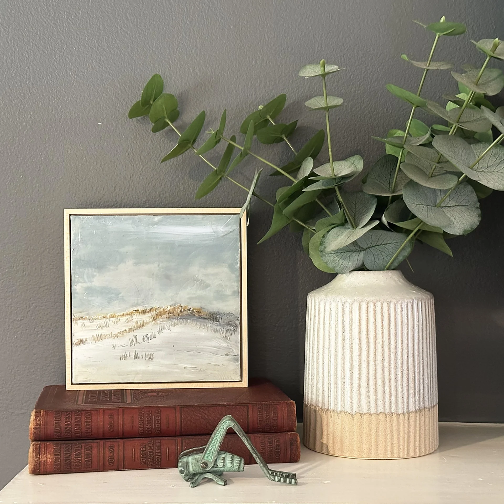 5. Snow Dune on Shelf.jpg