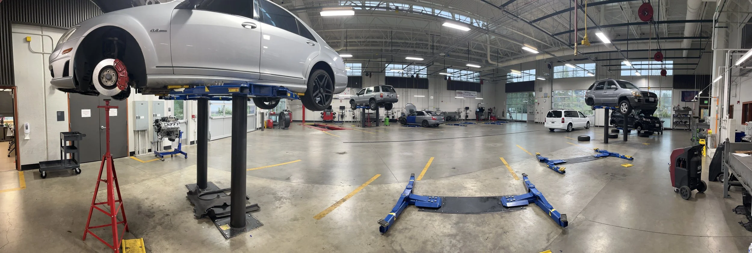 Developing A Curriculum For Electric Vehicle Technicians — Center of Excellence for Aerospace