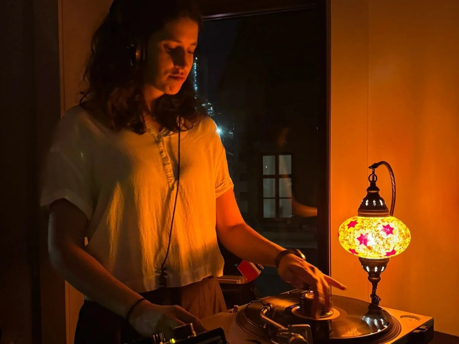 DJ-Ingrid-Kokym-Opening-Act-Montreal-Concert