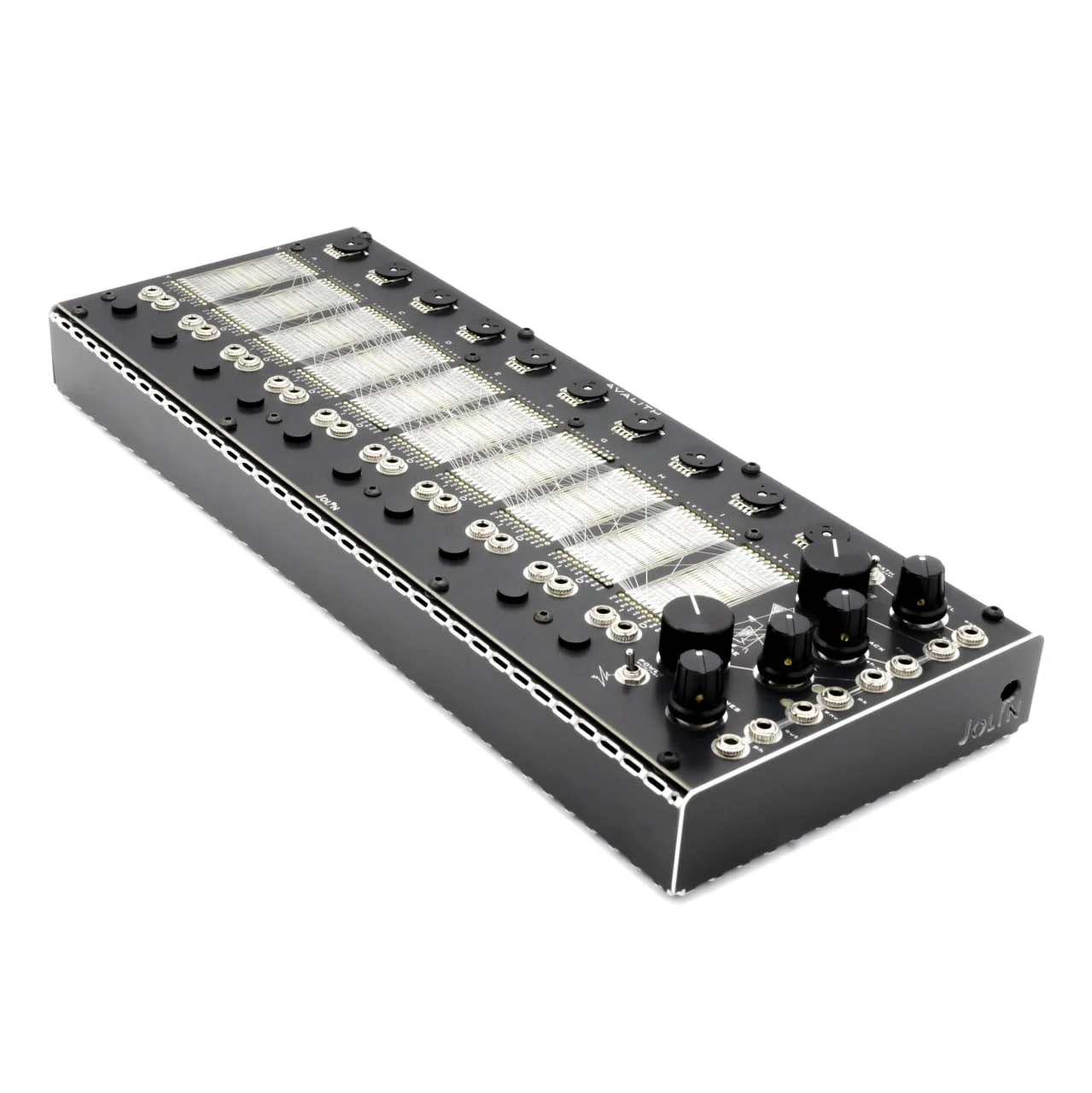 AVALITH is a drone synthesizer featuring a matrix of 100 raw oscillators in an open design configuration, framed by a four-pole analog lowpass filter CASE DESKTOP