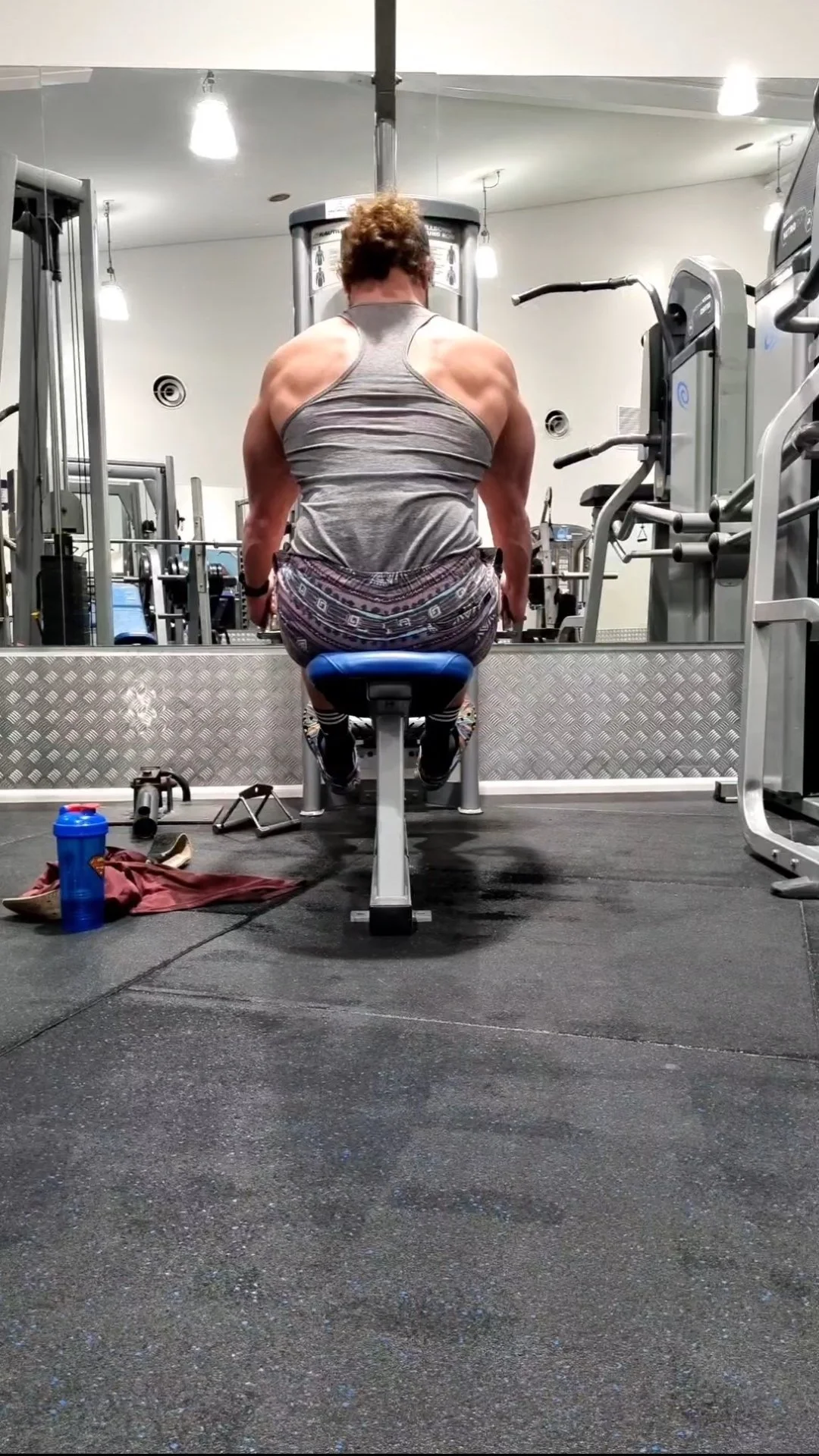 Screenshot_20230506-185315_Video Player.jpg