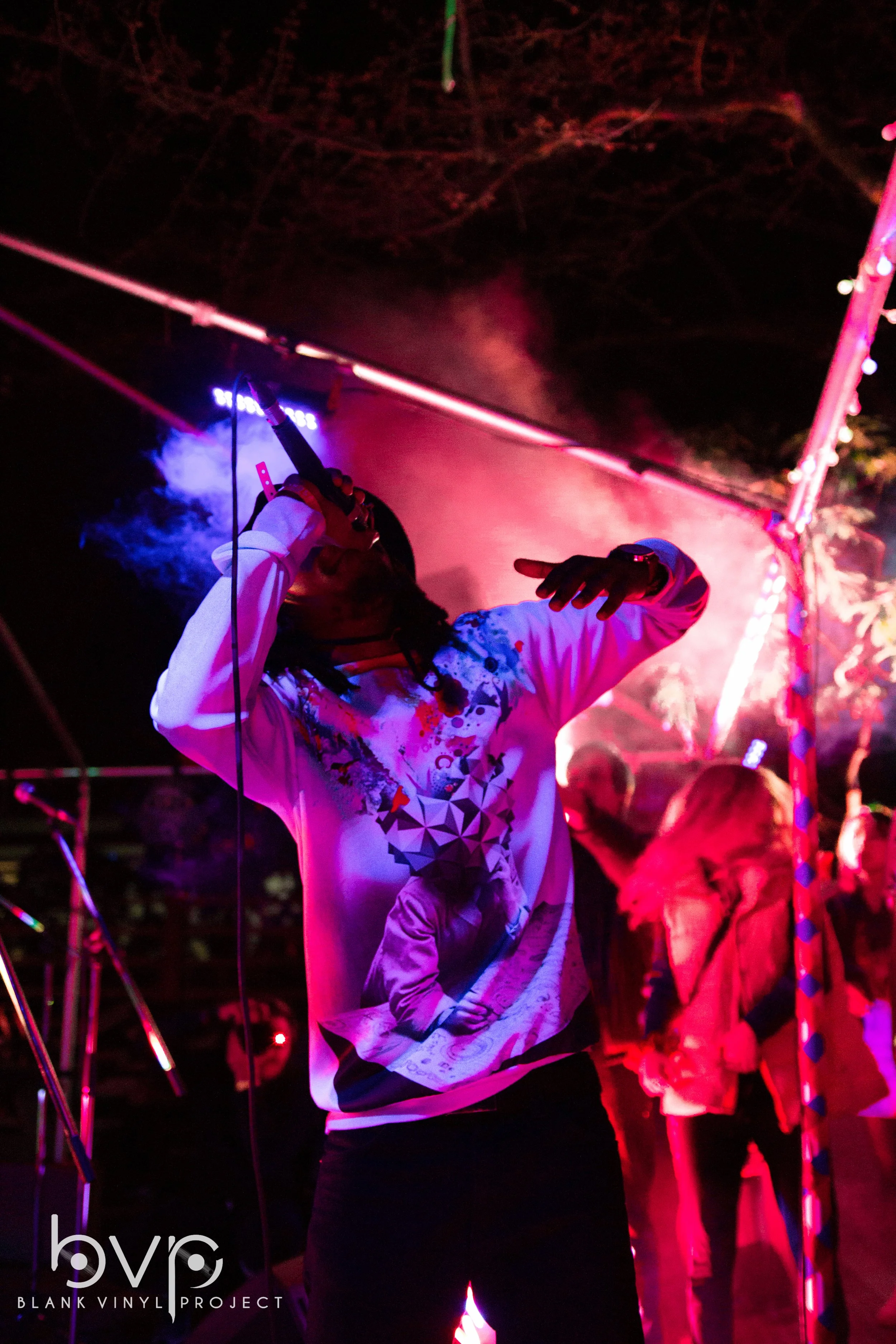 afro blown out reddd (4 of 5)-2.jpg