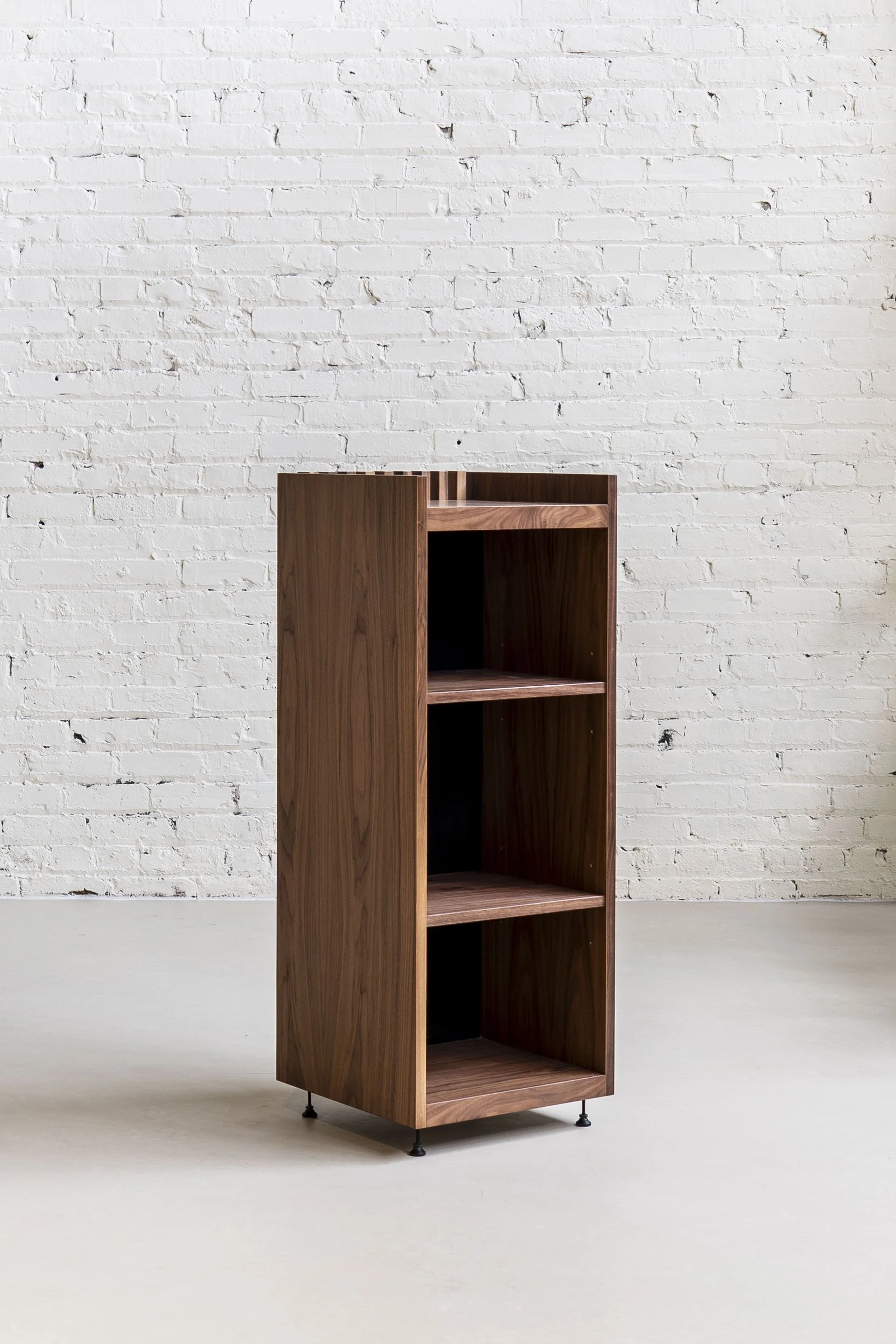 Synecdoche_Hatch Host Stand_Small_Walnut_03.jpg