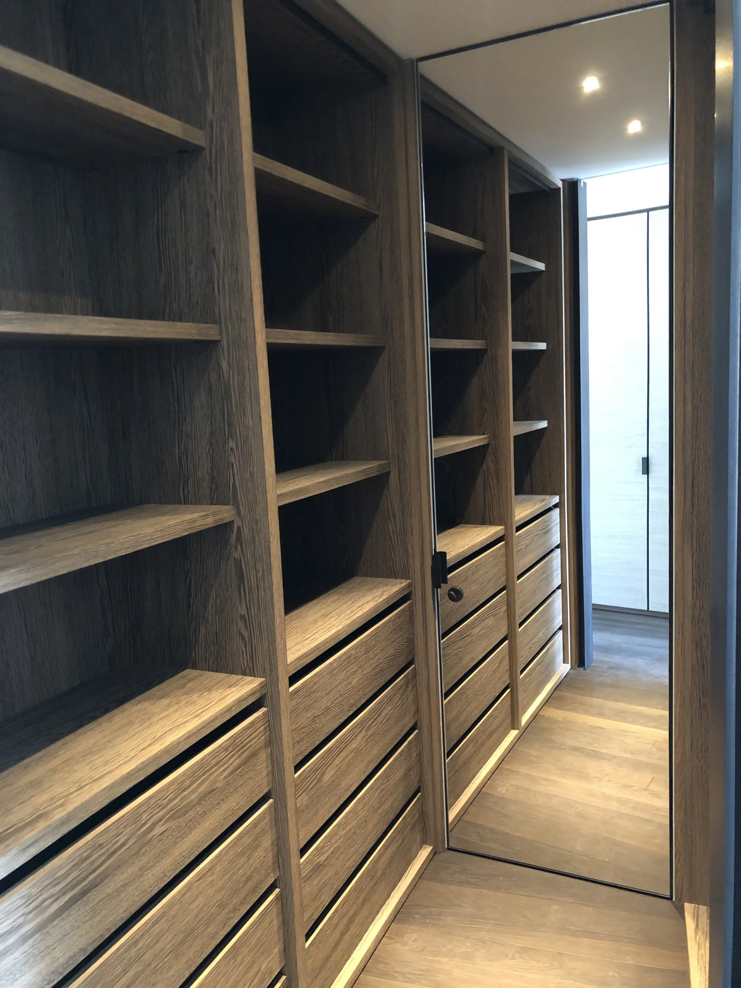 4th Floor Master Suite Dressing Room