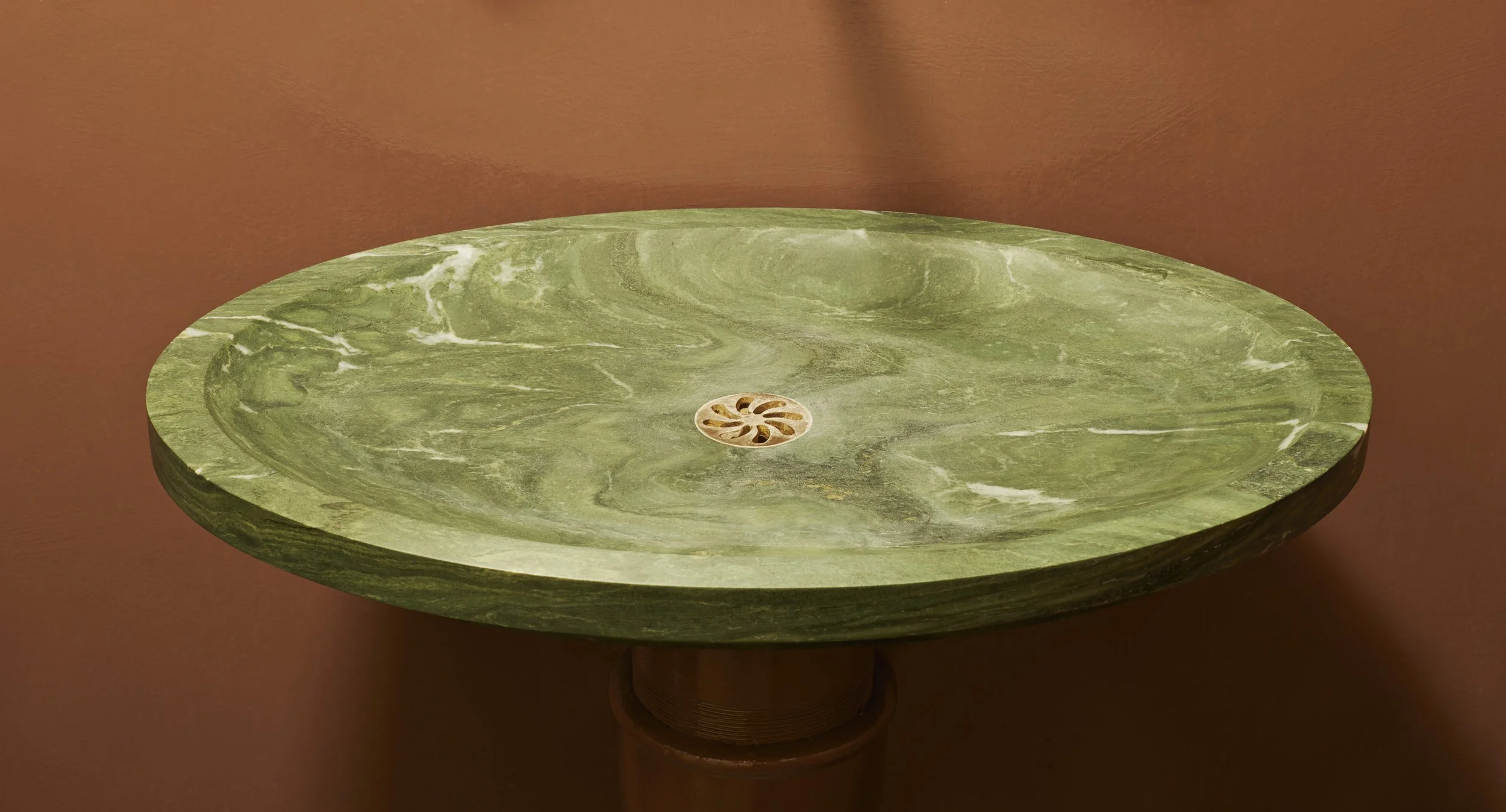 12 Powder room basin.jpg