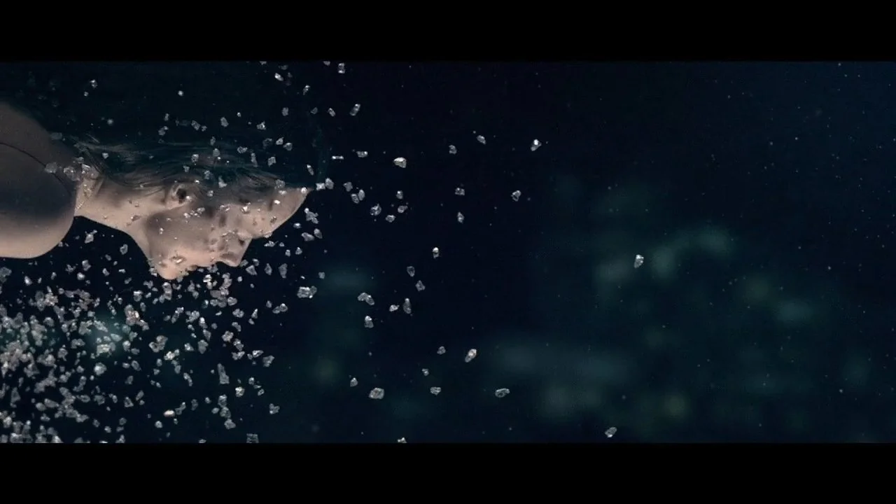 VS--TheOneWhoBrokeYourHeartShortFilmonVimeo-1’07”.jpg