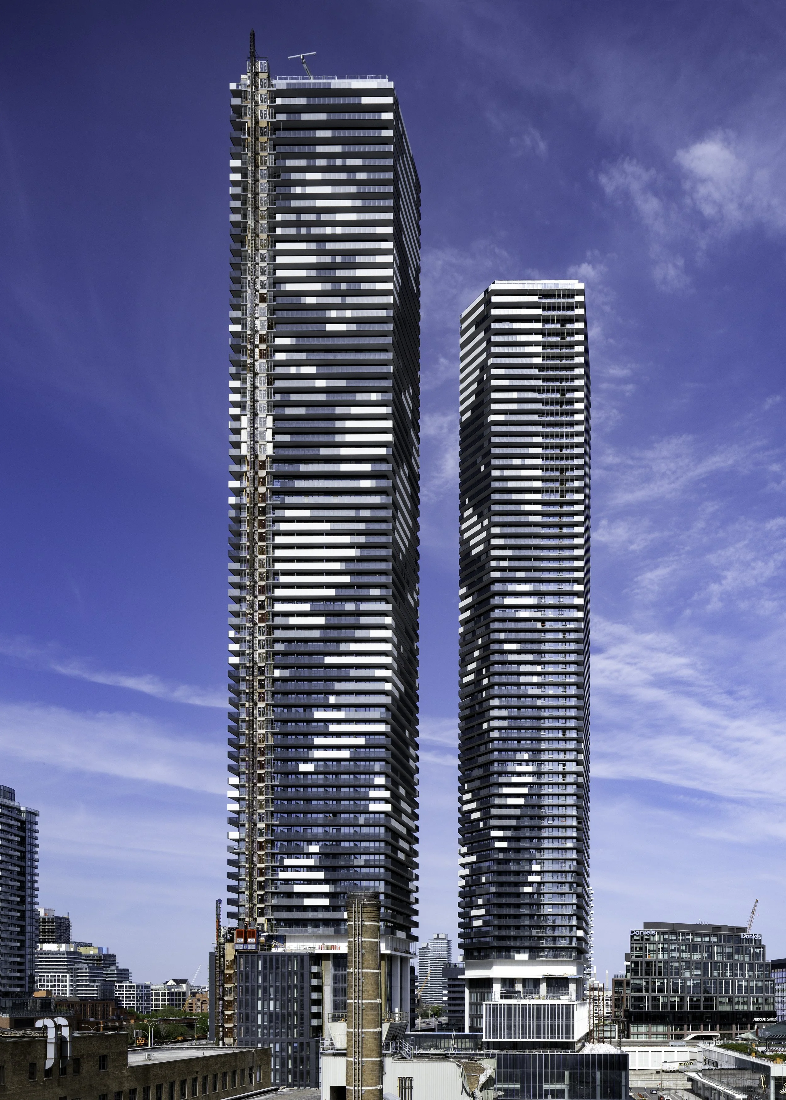 Two tall buildings Toronto.jpg