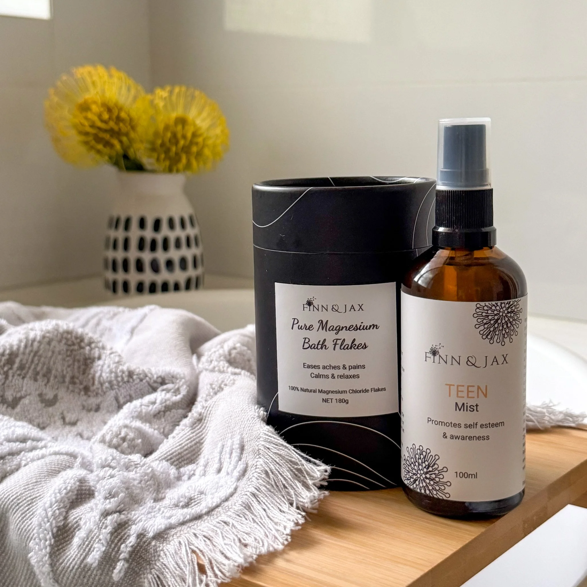 Finn & Jax Teen Bath Gift Set Black.jpg