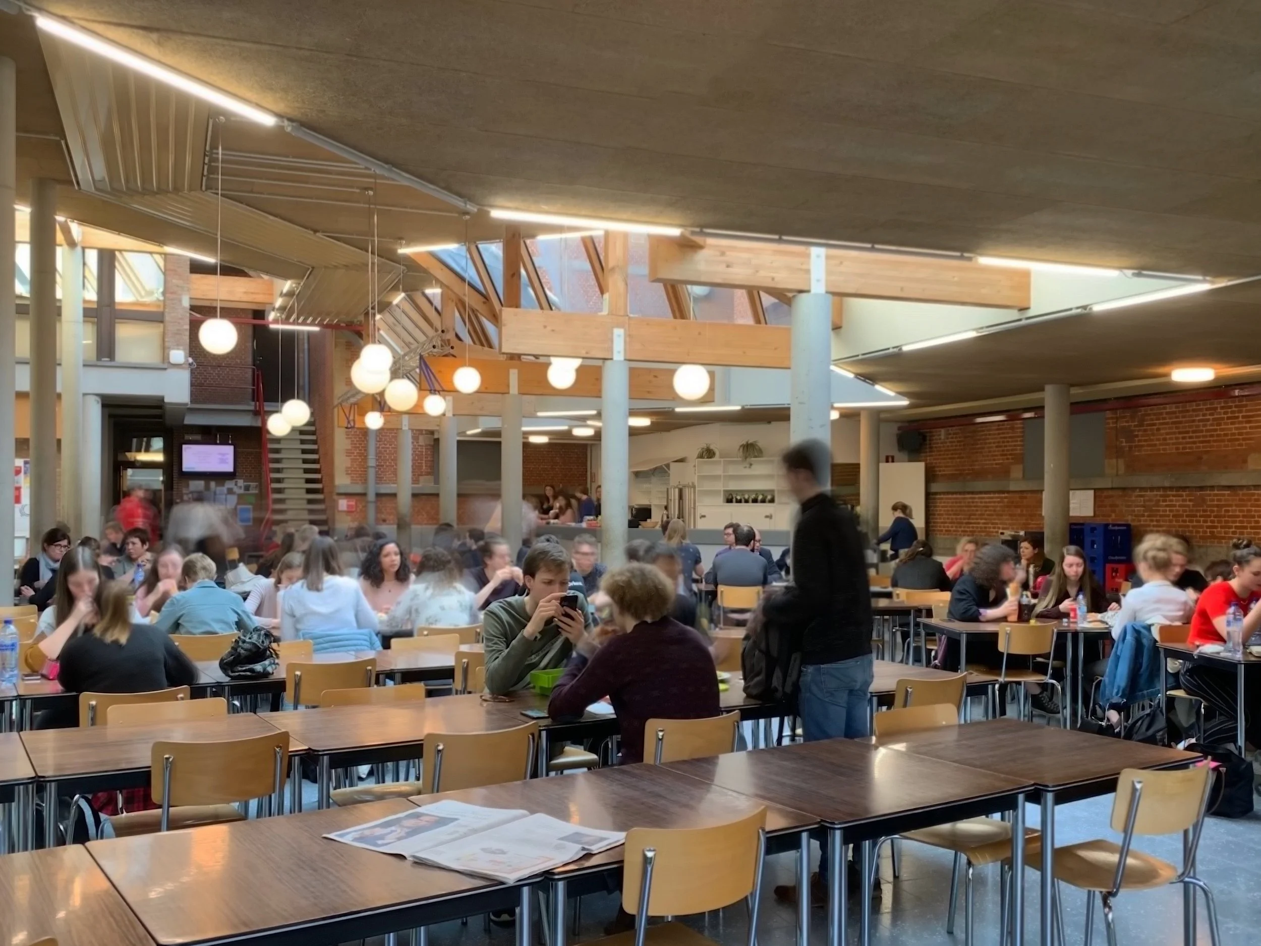 cafe_lighting_implemented