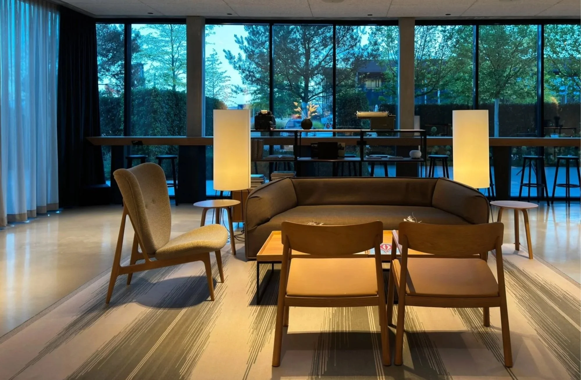 StudioDeSchutter_HotelCoreum_Lounge4-PhotoStudioDeSchutter (3) (1).jpg