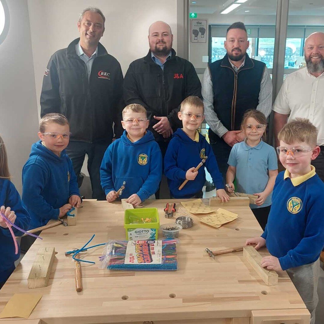 Proud to have donated new benches to #YsgolyGraig #MerthyrTydfil as part of the @tilburydouglas redevelopment of #PrinceCharlesHospital and enhanced communities. Full story on our website link.
#socialvalues #community #skills #futuregenerations #edu