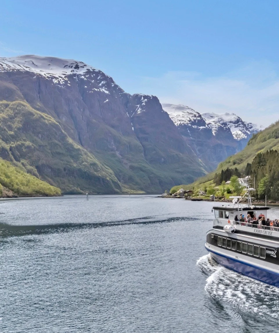 Naeroyfjord (UNESCO) to Gudvangen. 6 hrs