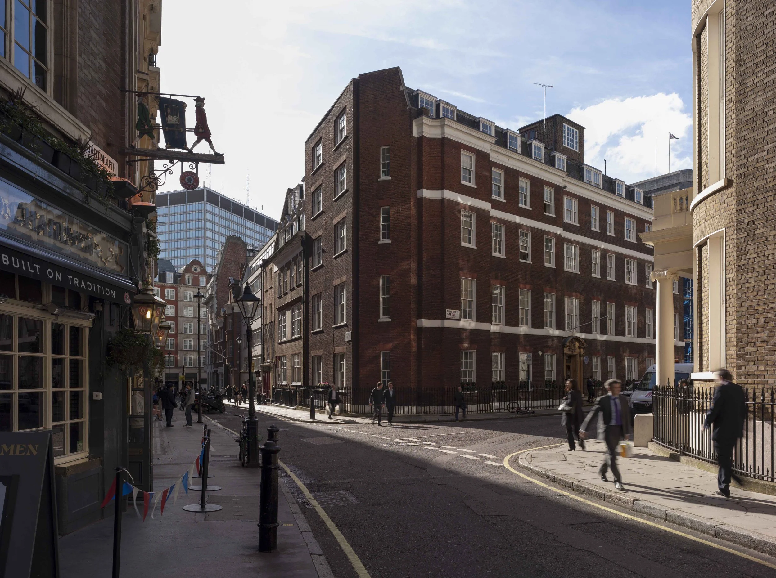 1244_View01_Queen Anne's Gate towards Dartmouth Street_RevG_baseline aligned.jpg