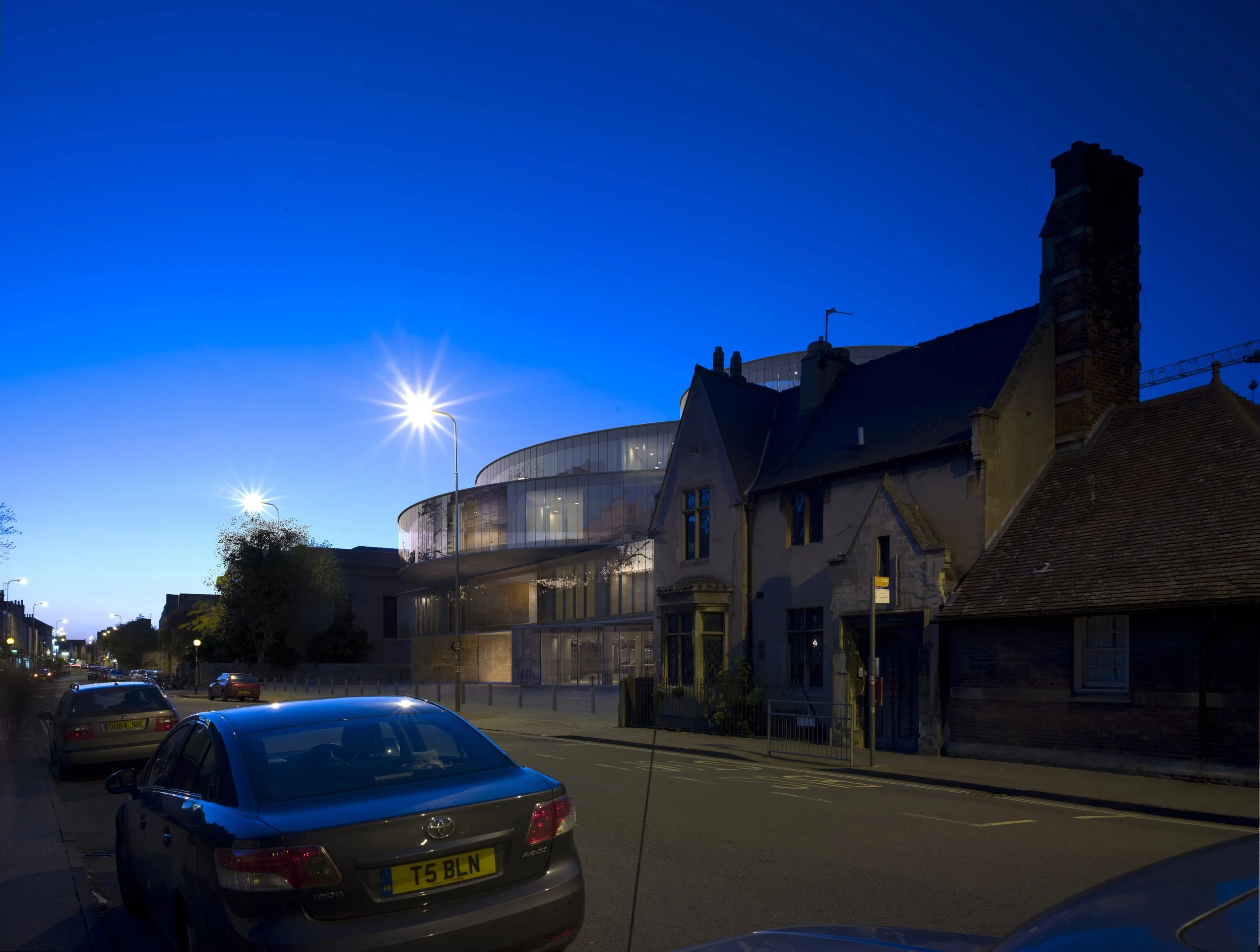 1176_Oxford_View 21_Walton Street eve_revE.jpg