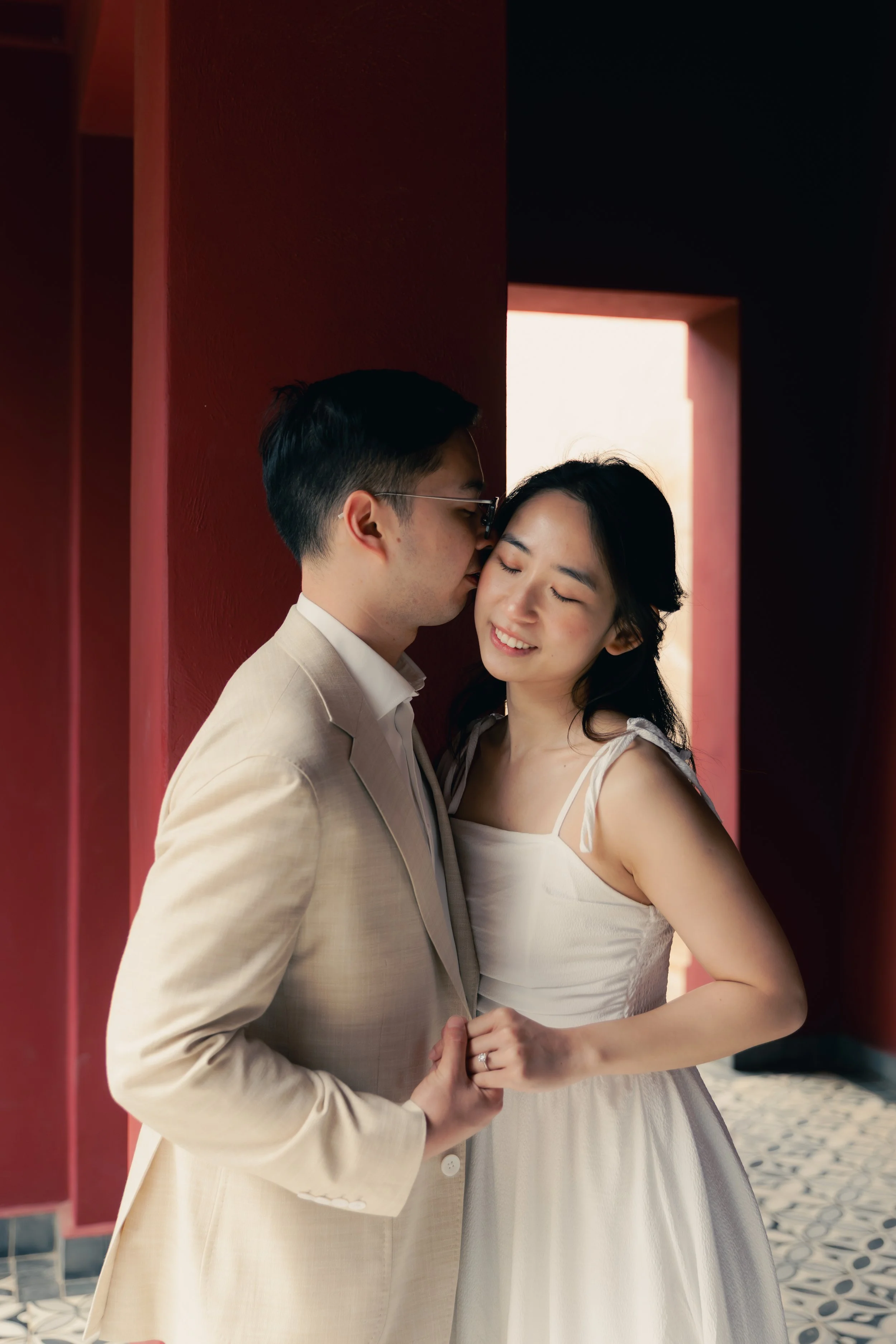 Marrakech wedding photographer- Marrakech engagement photographer- asian couple session in Marrakech- Marrakech photographer- photographe marrakech