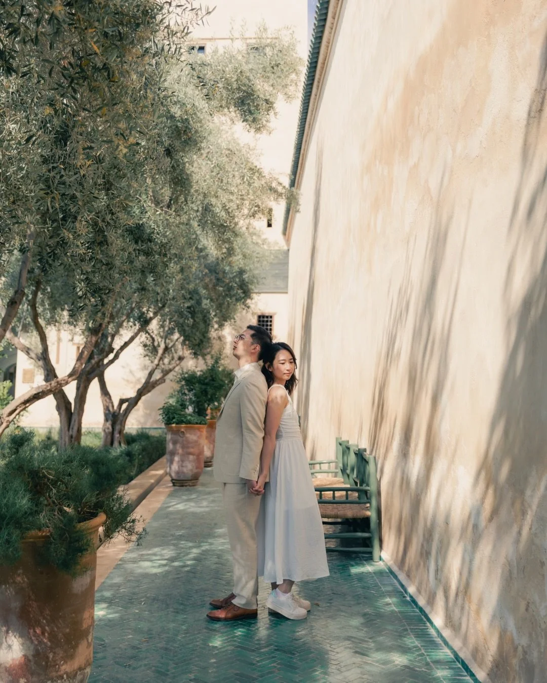 A little escape in the heart of Marrakech 🌿✨
Engagement session at Le Jardin Secret

#marrakechphotographer #photographemarrakech #engagementmarrakech #engagementsession #marrakechengagement 

- Engagement session in Marrakech- Engagement photograph