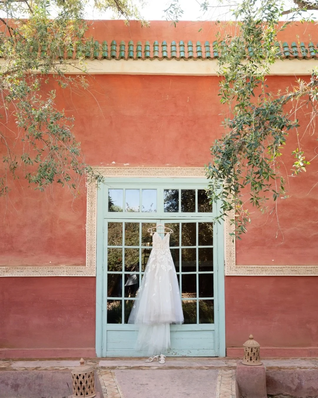 ✨Beldi Country club charm ✨

Venue: @beldicountryclub 
Wedding planner: @sophie_gragueb @amelie.wedding 

#marrakechweddings #beldicountryclub #marrakechweddingphotographer #photographemariagemarrakech marrakech 

-Marrakech wedding- Marrakech weddin