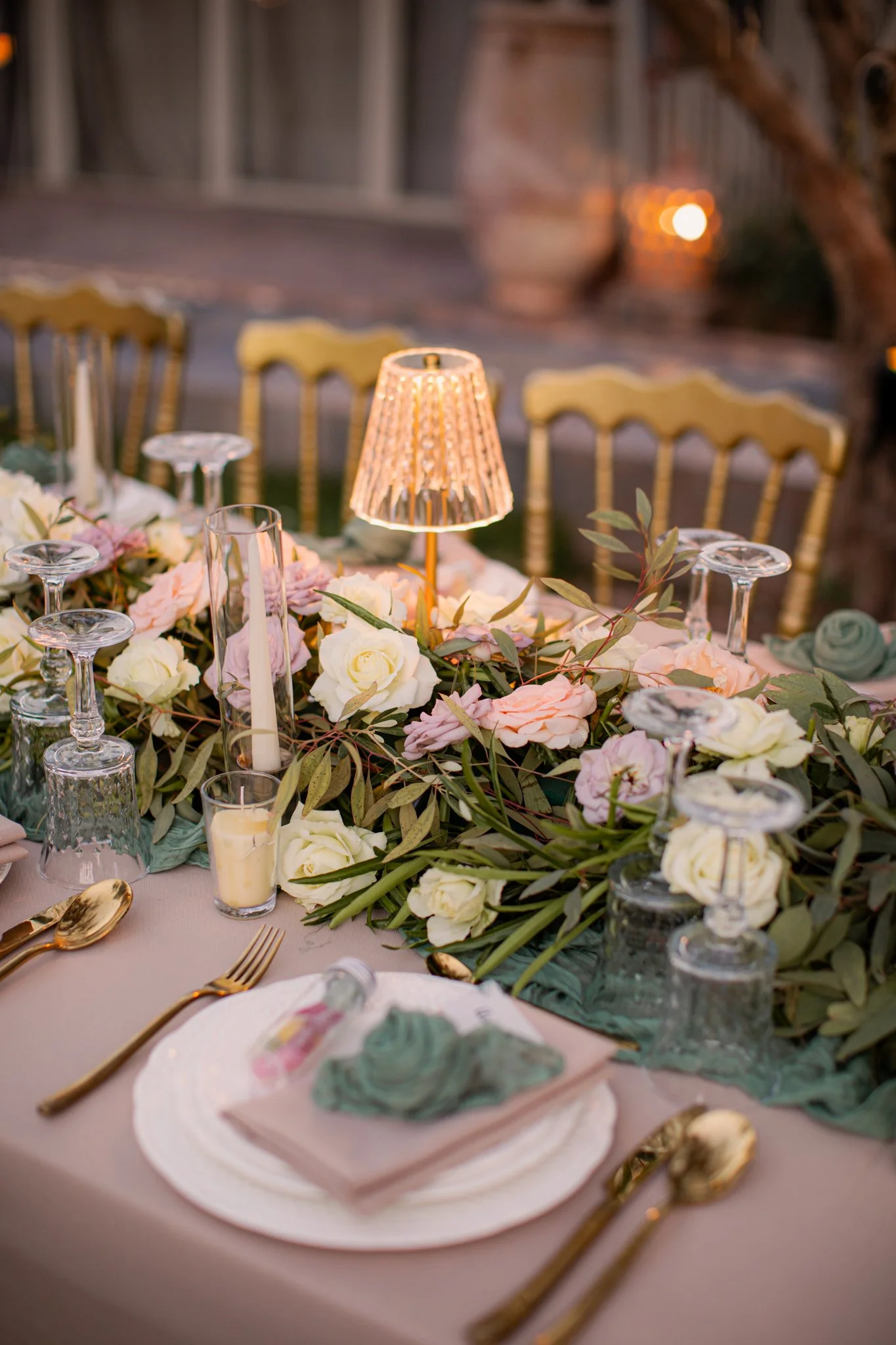 intimate wedding ceremony under olive trees in Marrakech- Marrakech photographer 
