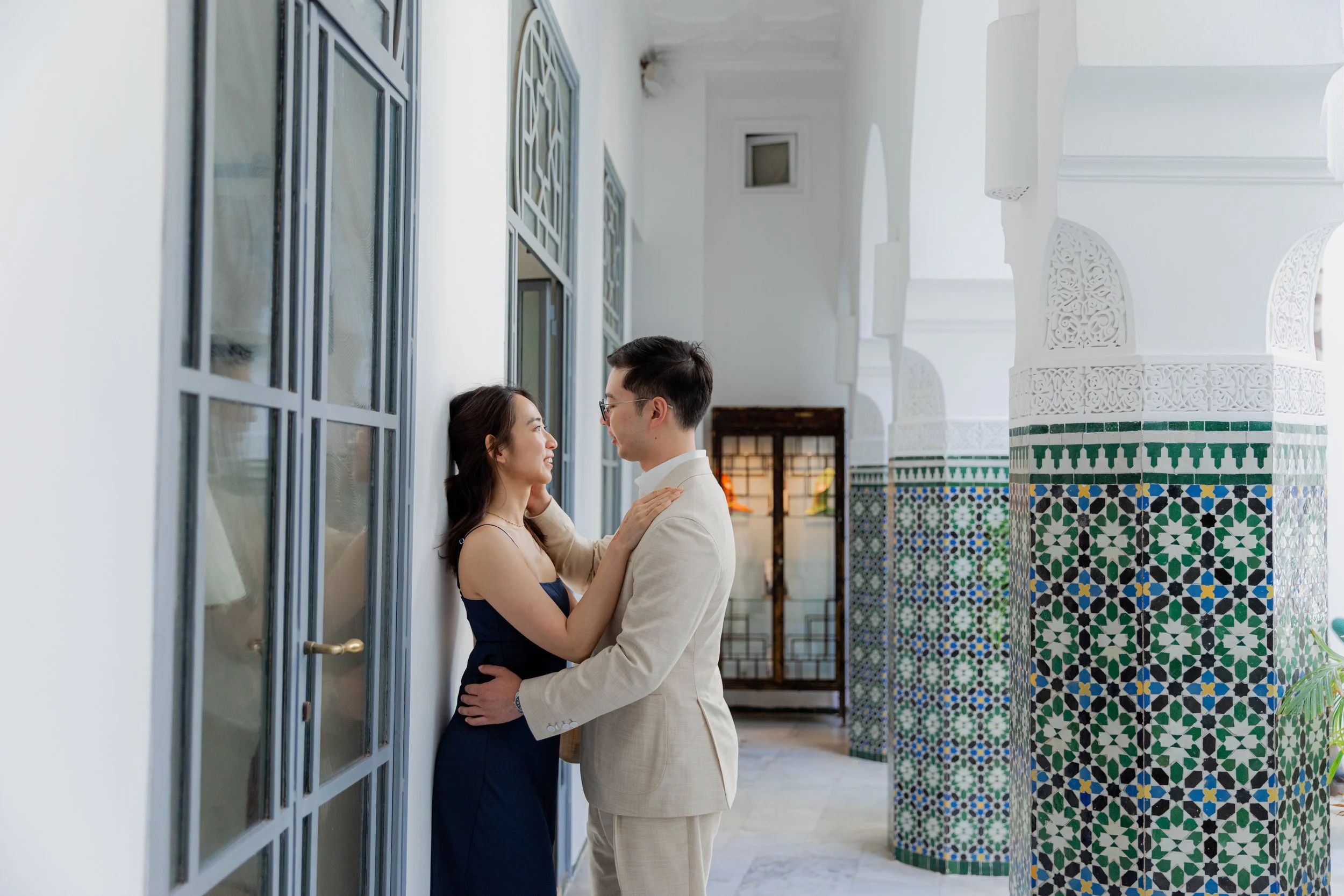 Marrakech wedding photographer- Marrakech engagement photographer- asian couple session in Marrakech- Marrakech photographer- photographe marrakech