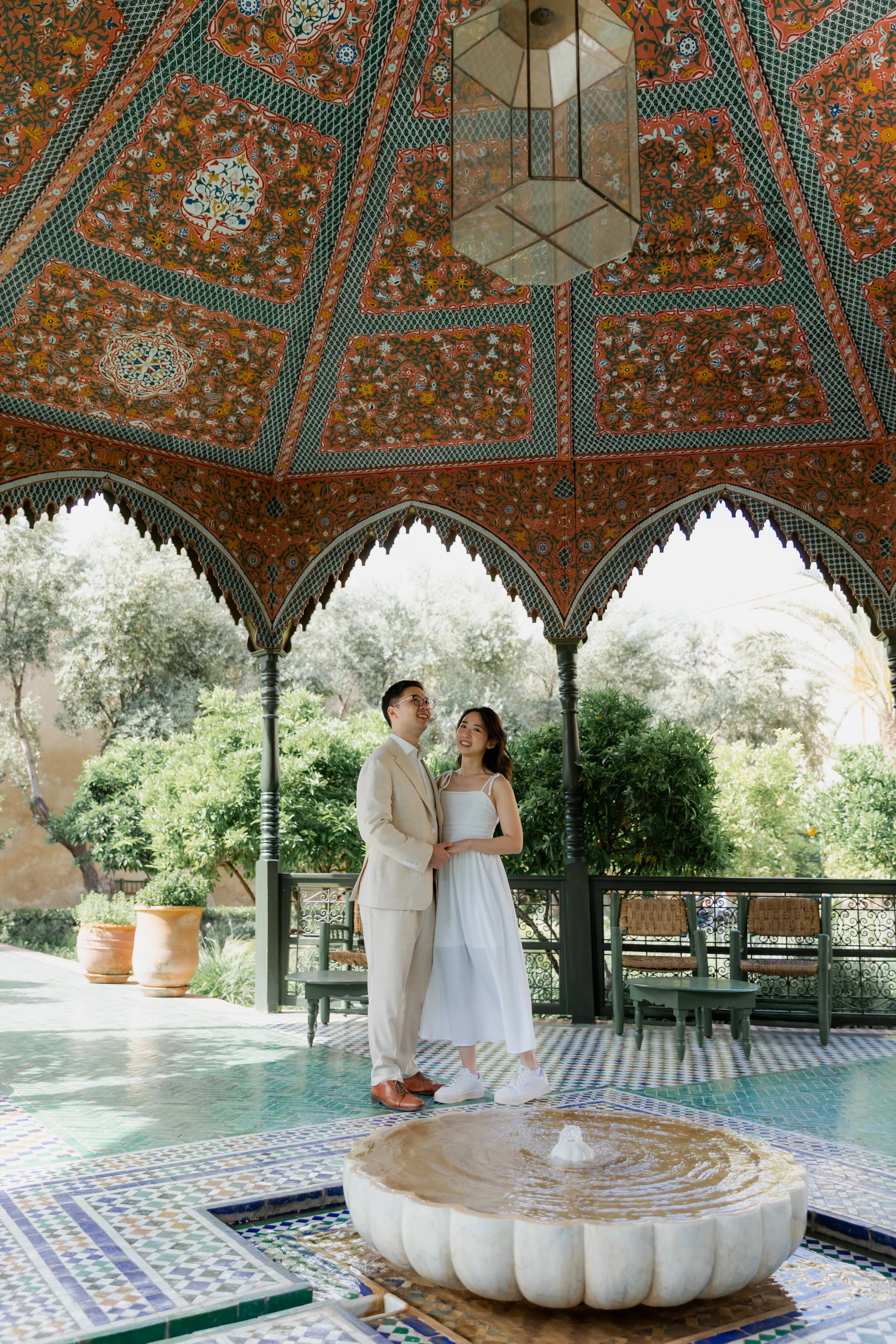Marrakech wedding photographer- Marrakech engagement photographer- asian couple session in Marrakech- Marrakech photographer- photographe marrakech