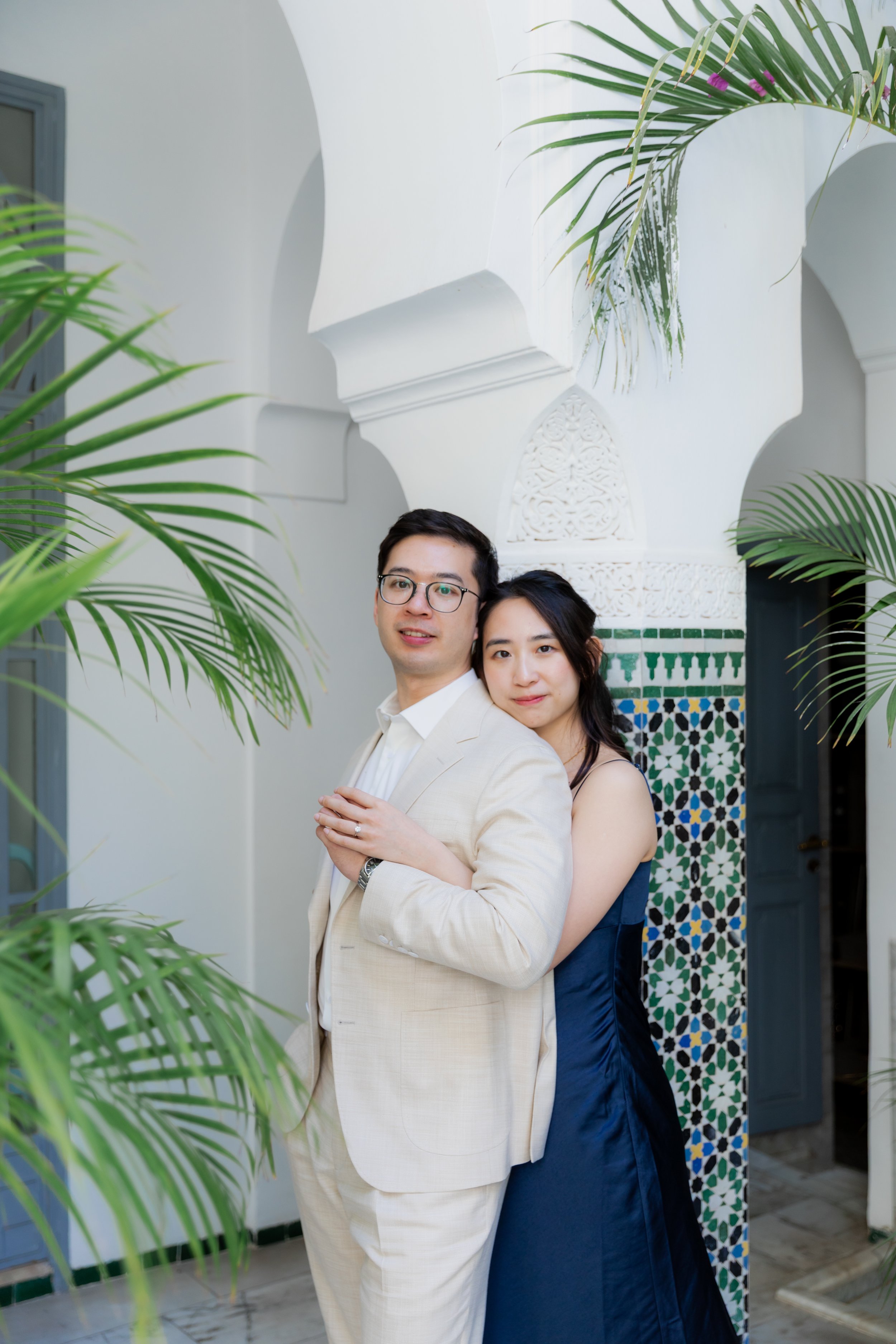 Marrakech wedding photographer- Marrakech engagement photographer- asian couple session in Marrakech- Marrakech photographer- photographe marrakech