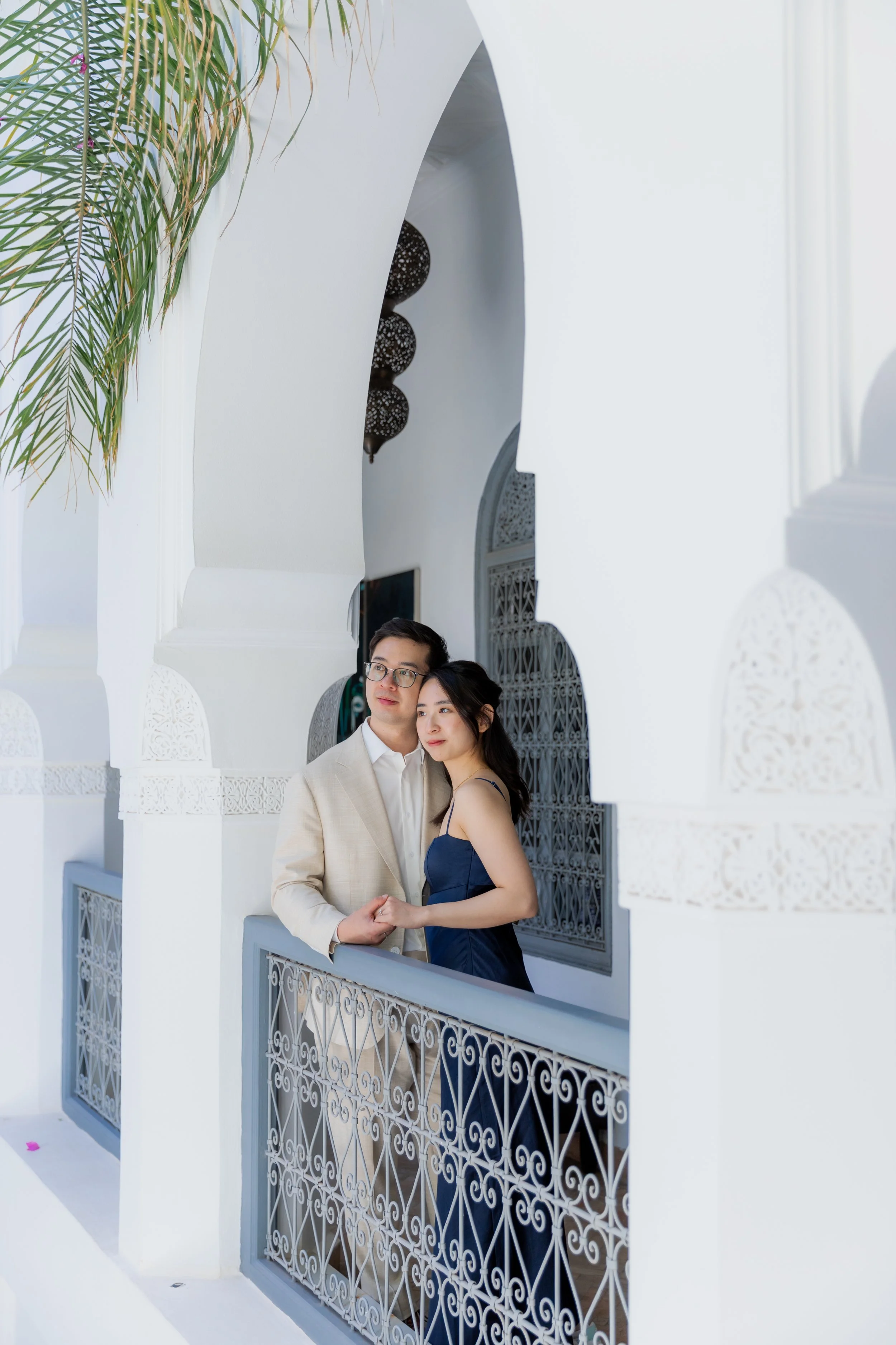 Marrakech wedding photographer- Marrakech engagement photographer- asian couple session in Marrakech- Marrakech photographer- photographe marrakech