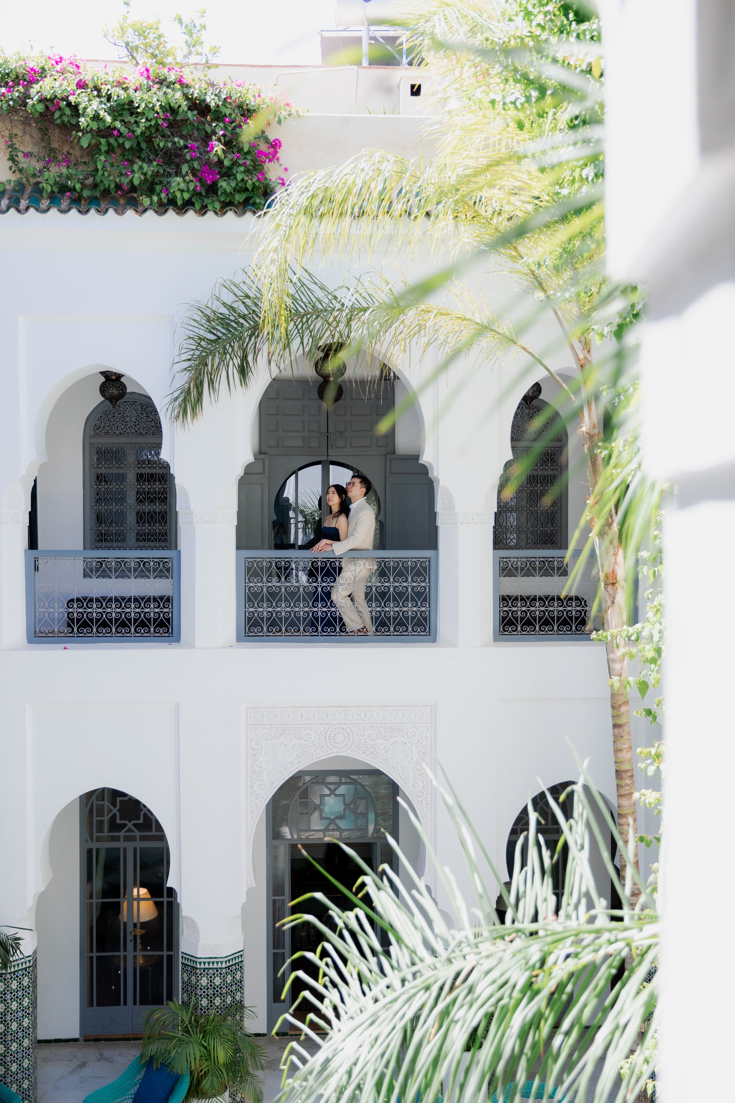 Marrakech wedding photographer- Marrakech engagement photographer- asian couple session in Marrakech- Marrakech photographer- photographe marrakech