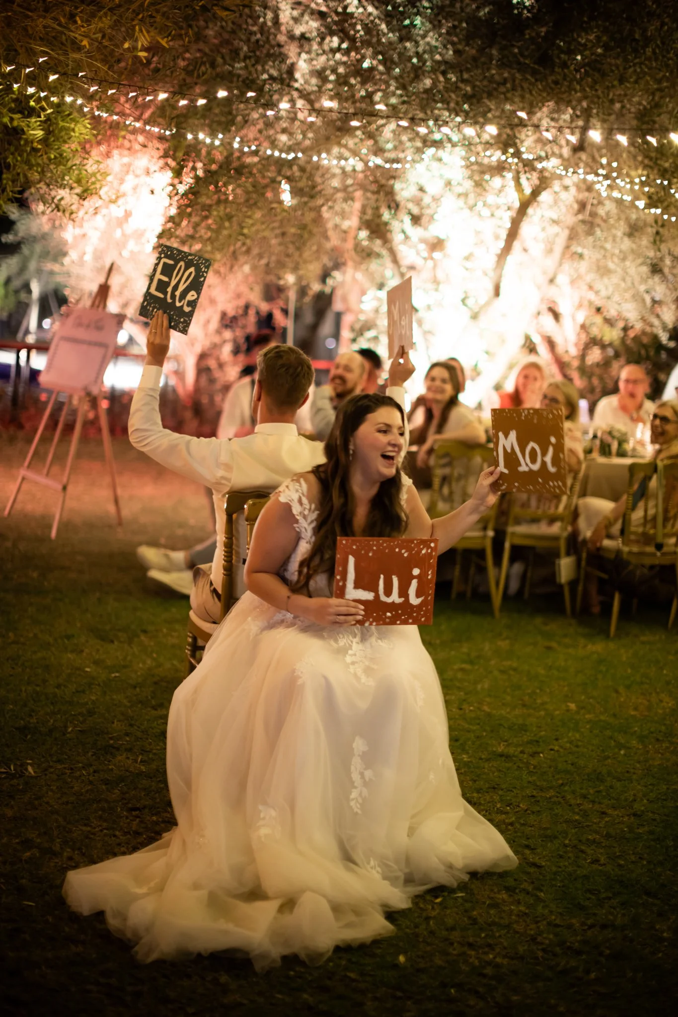 outdoor wedding ceremony under olive trees in Marrakech- Marrakech photographer  - domaine yakout