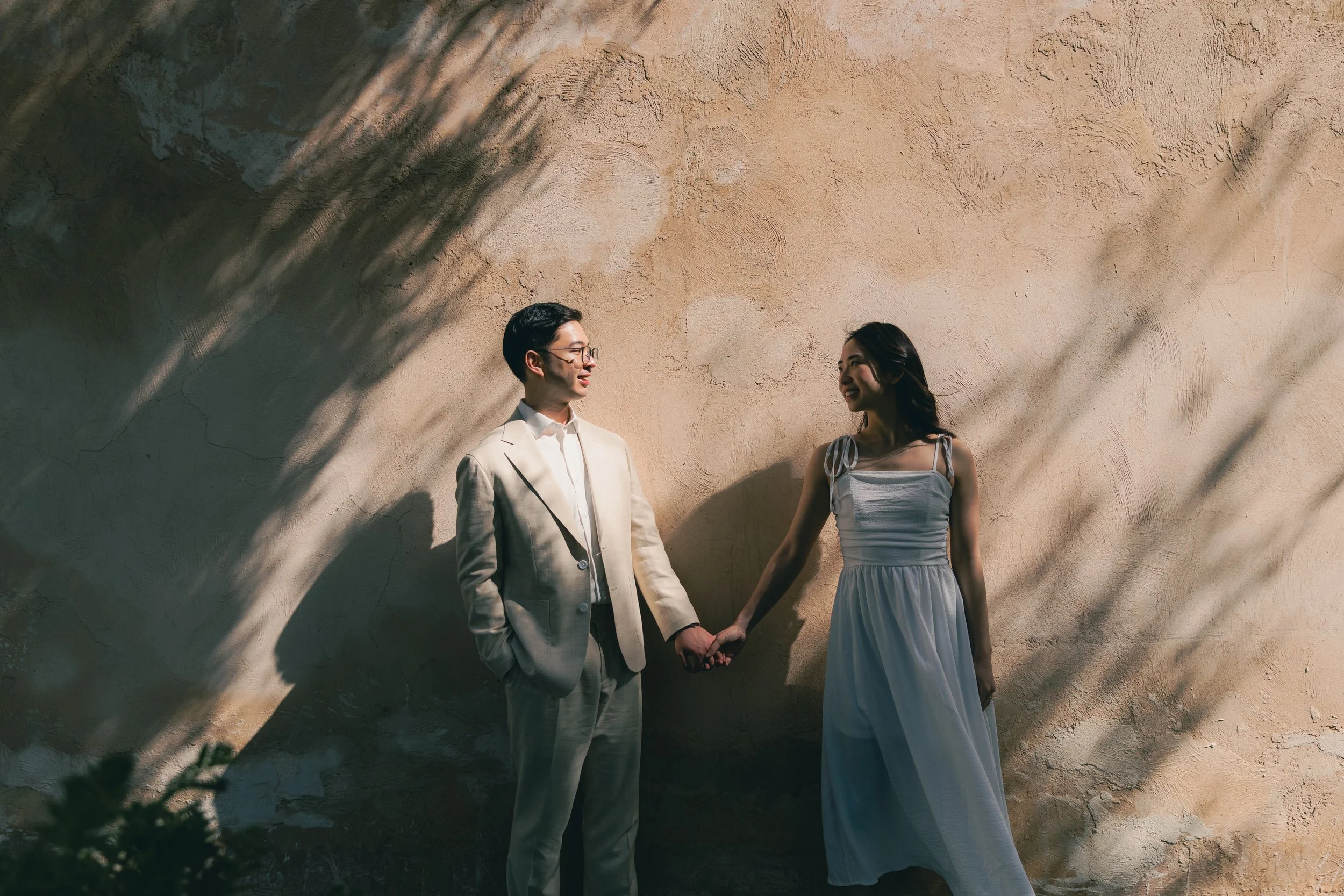 Marrakech wedding photographer- Marrakech engagement photographer- asian couple session in Marrakech- Marrakech photographer- photographe marrakech