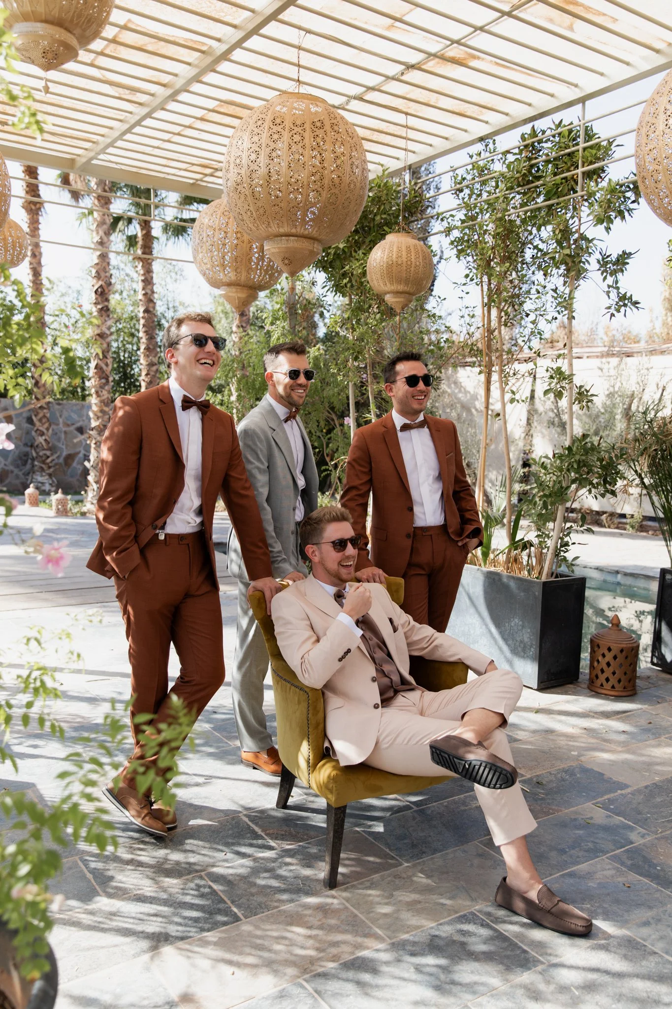 outdoor wedding ceremony under olive trees in Marrakech- Marrakech photographer  - domaine yakout