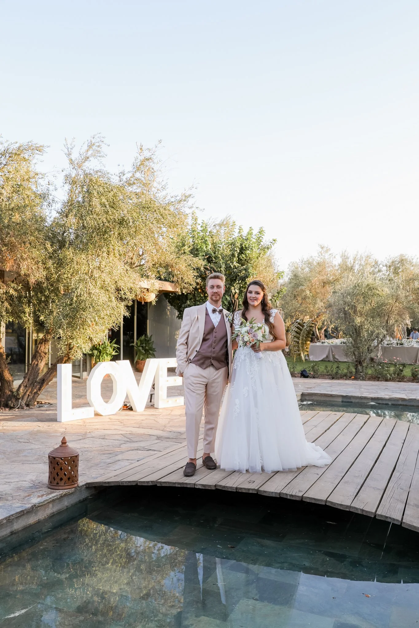 intimate wedding ceremony under olive trees in Marrakech- Marrakech photographer 