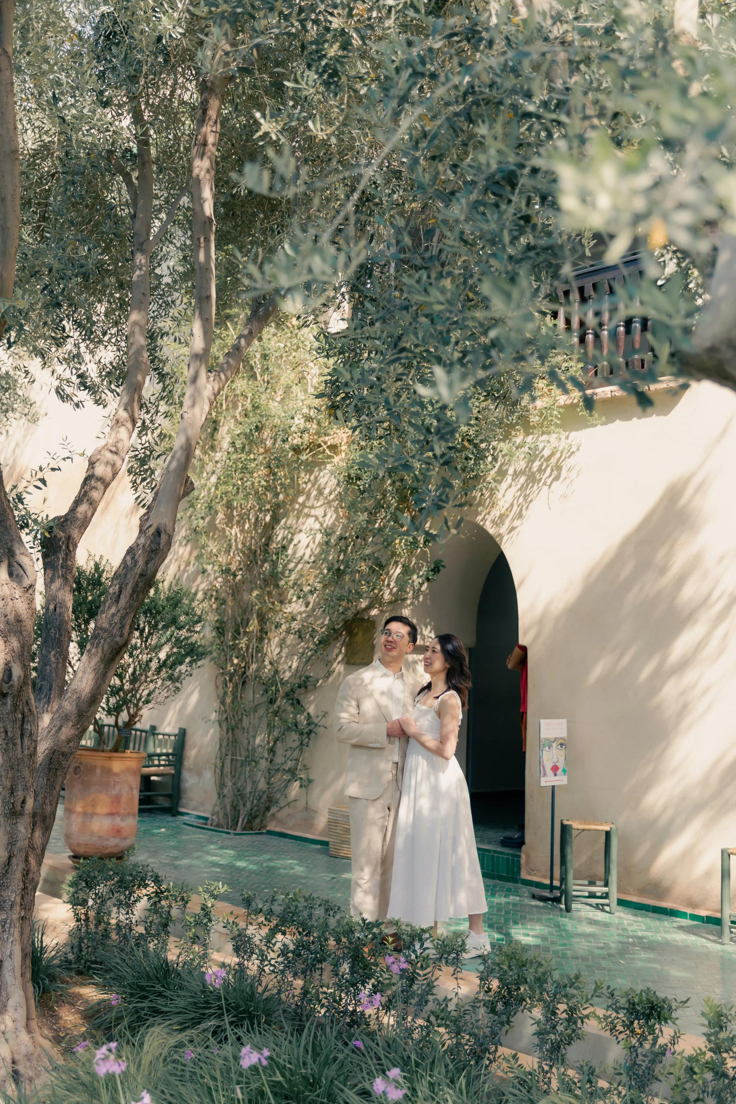 Marrakech wedding photographer- Marrakech engagement photographer- asian couple session in Marrakech- Marrakech photographer- photographe marrakech