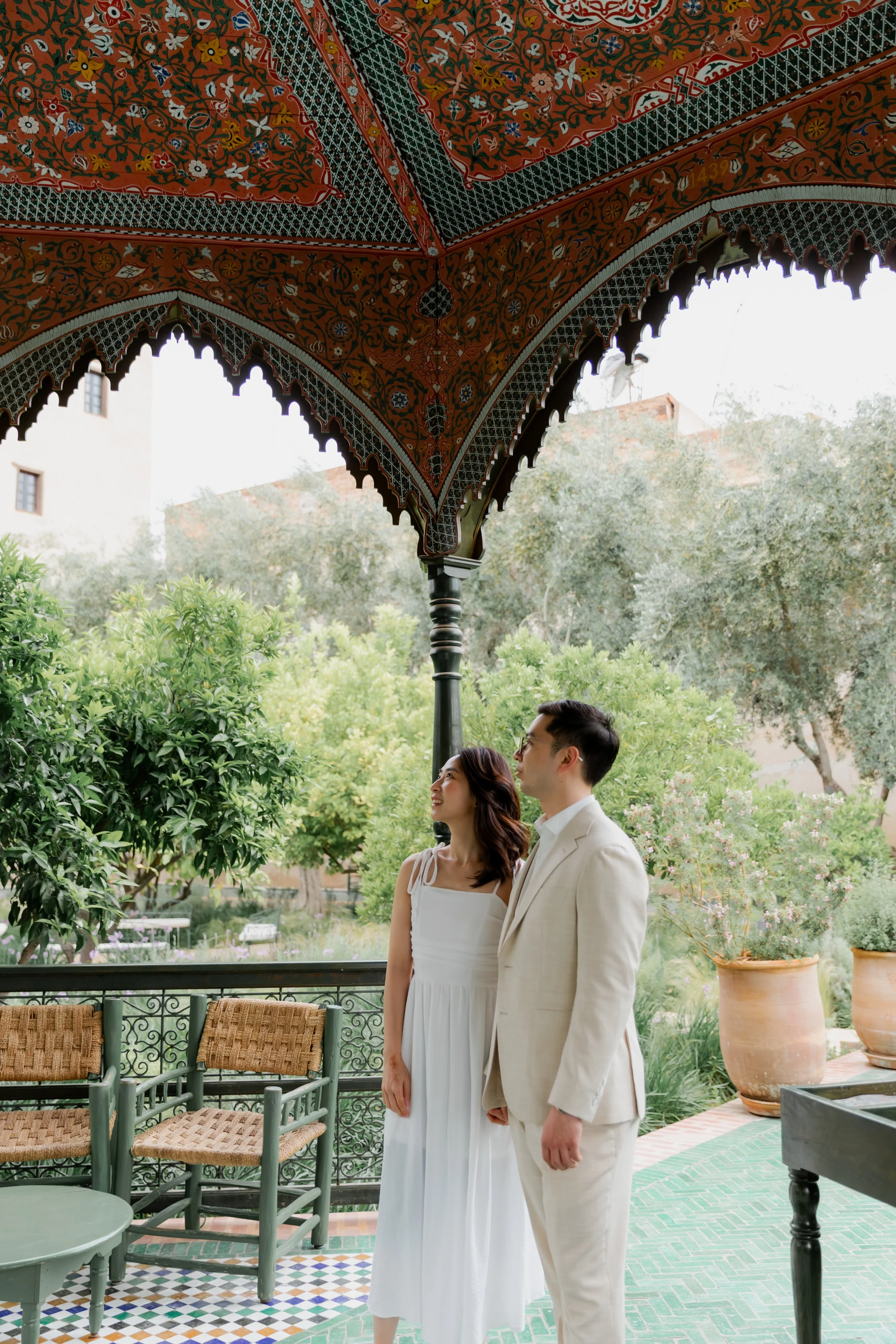 Marrakech wedding photographer- Marrakech engagement photographer- asian couple session in Marrakech- Marrakech photographer- photographe marrakech