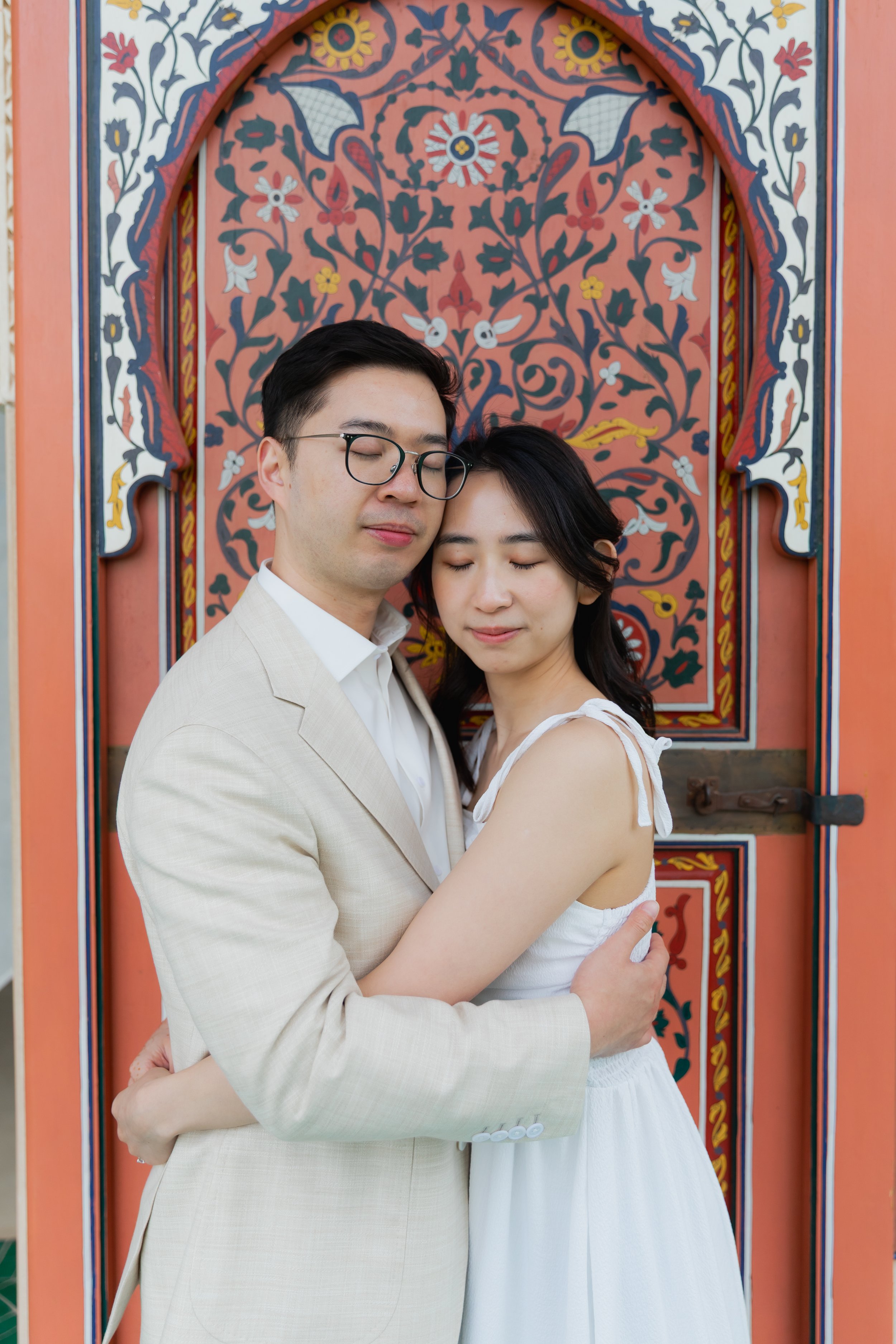 Marrakech wedding photographer- Marrakech engagement photographer- asian couple session in Marrakech- Marrakech photographer- photographe marrakech