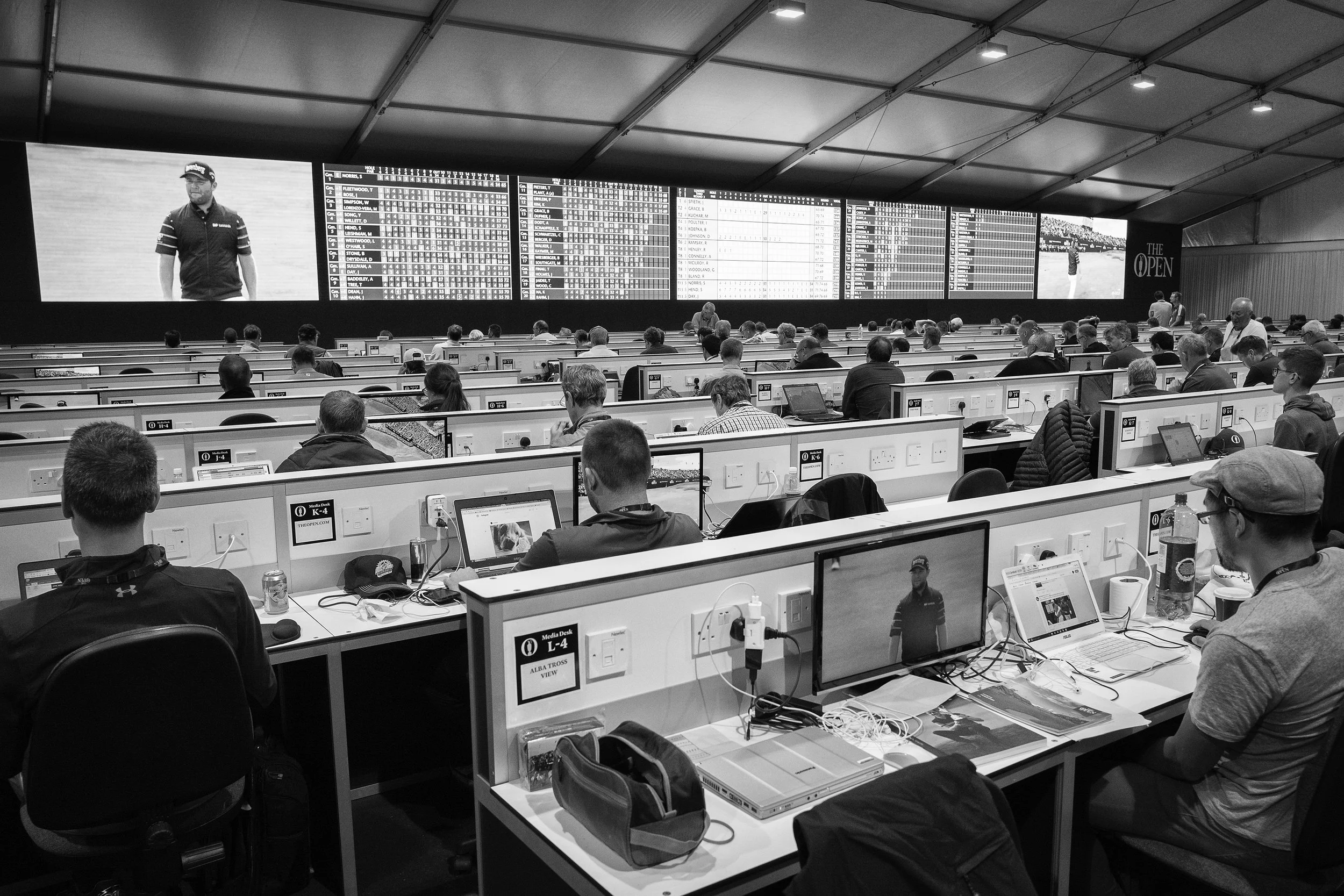 2.Mission Control.jpg