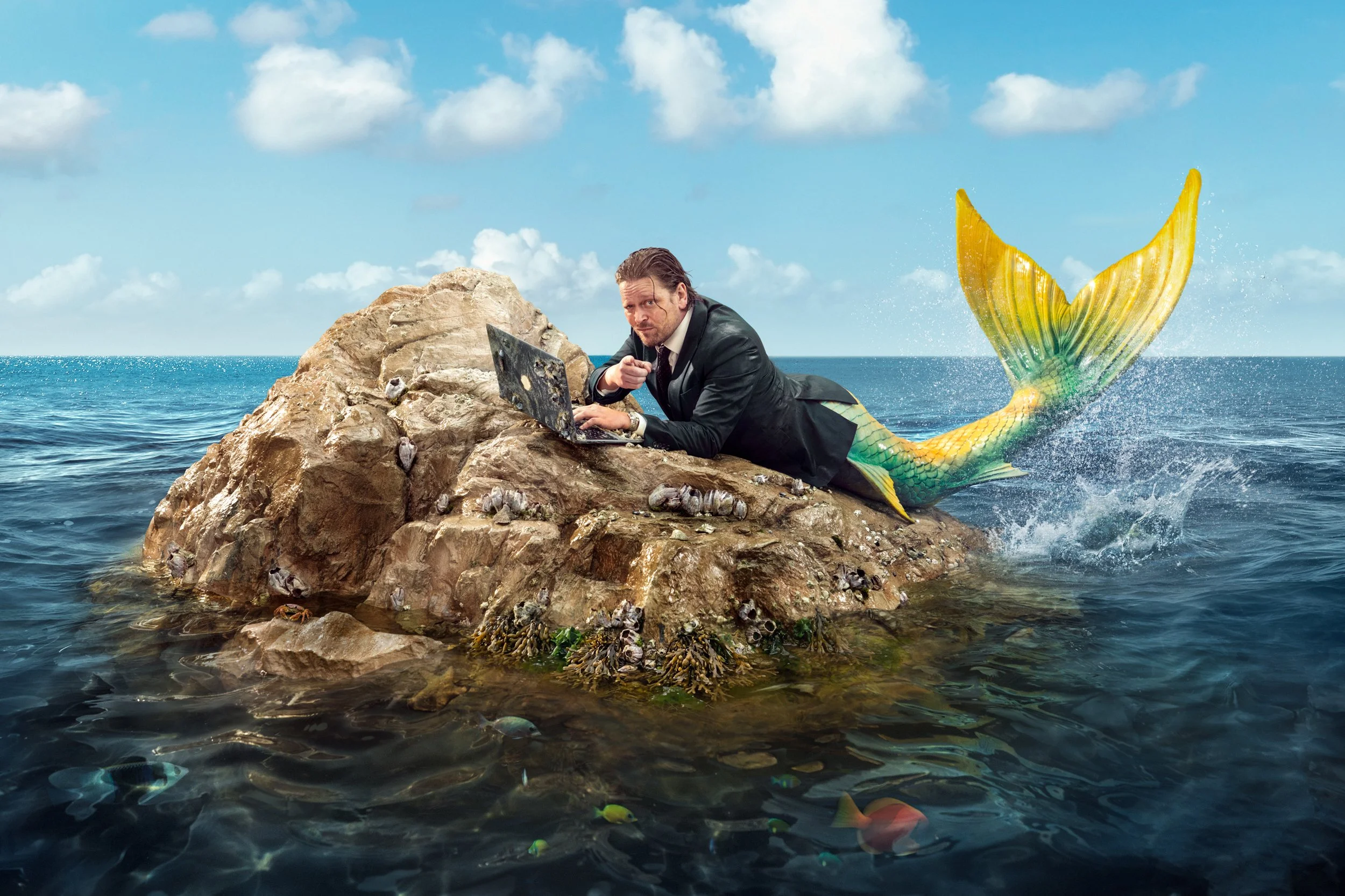 ZAKENMAN-MERMAN-HORIZONTAL-CROP-KEYV3-(1).jpg
