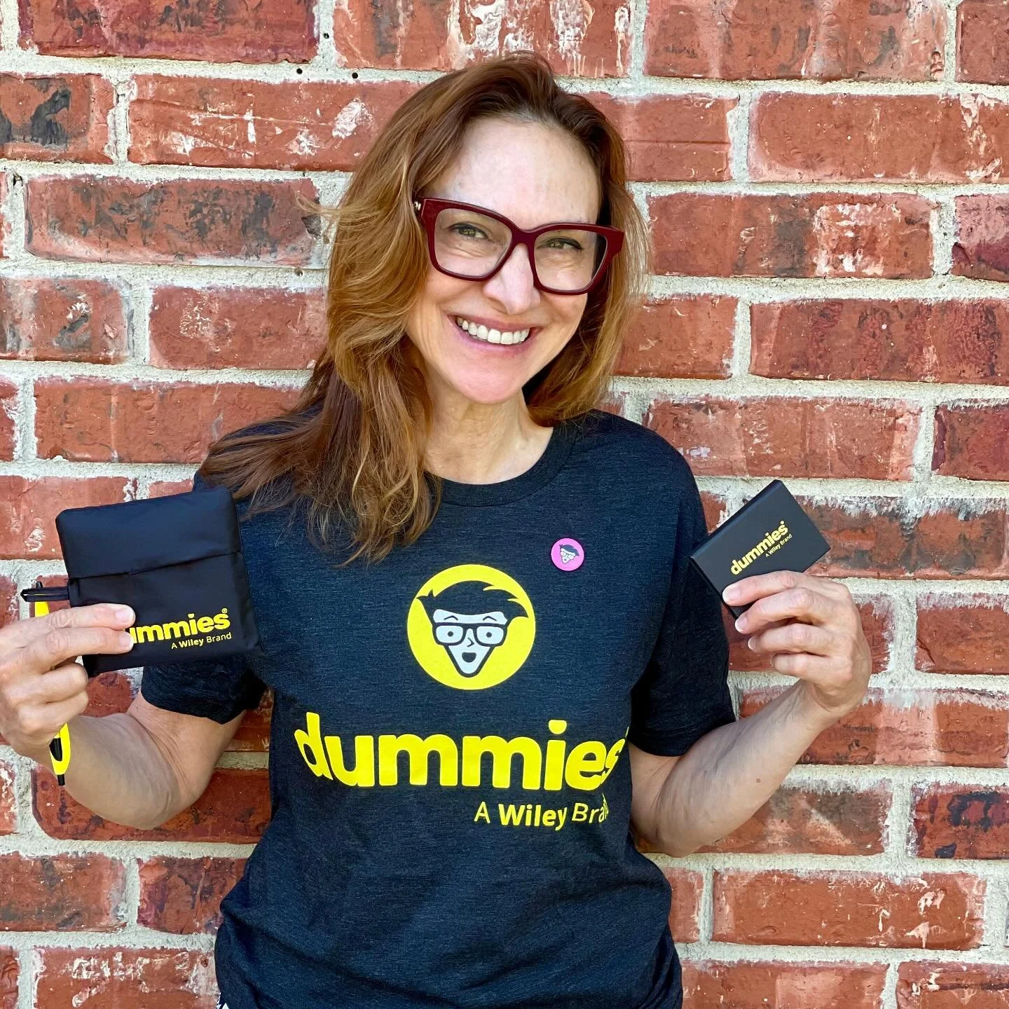 Thanks to my publisher, Wiley, and the @fordummies team for the great Dummies swag! The third edition of DASH Diet for Dummies is in progress! Looking forward to collaborating again with my wonderful coauthors, @cindykleckner and @chewthefacts! 
#das