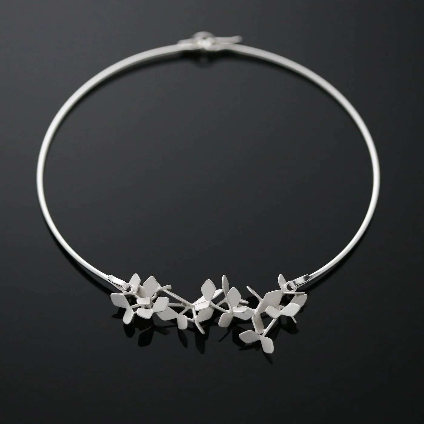 Sparkling Forest simple necklace no3 - Finnish jewelry handcrafted in Lahti.