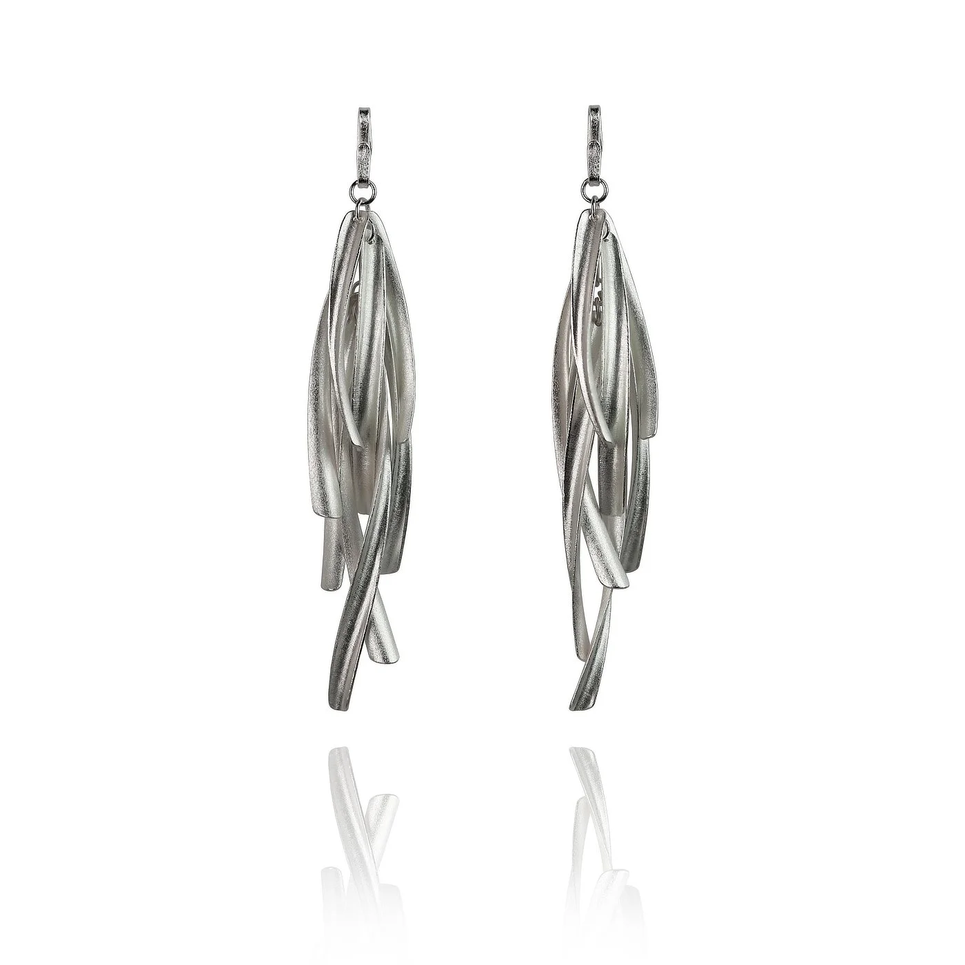 Silver Wind layered earrings/ Finnish jewelry handcrafted in Lahti.jpg