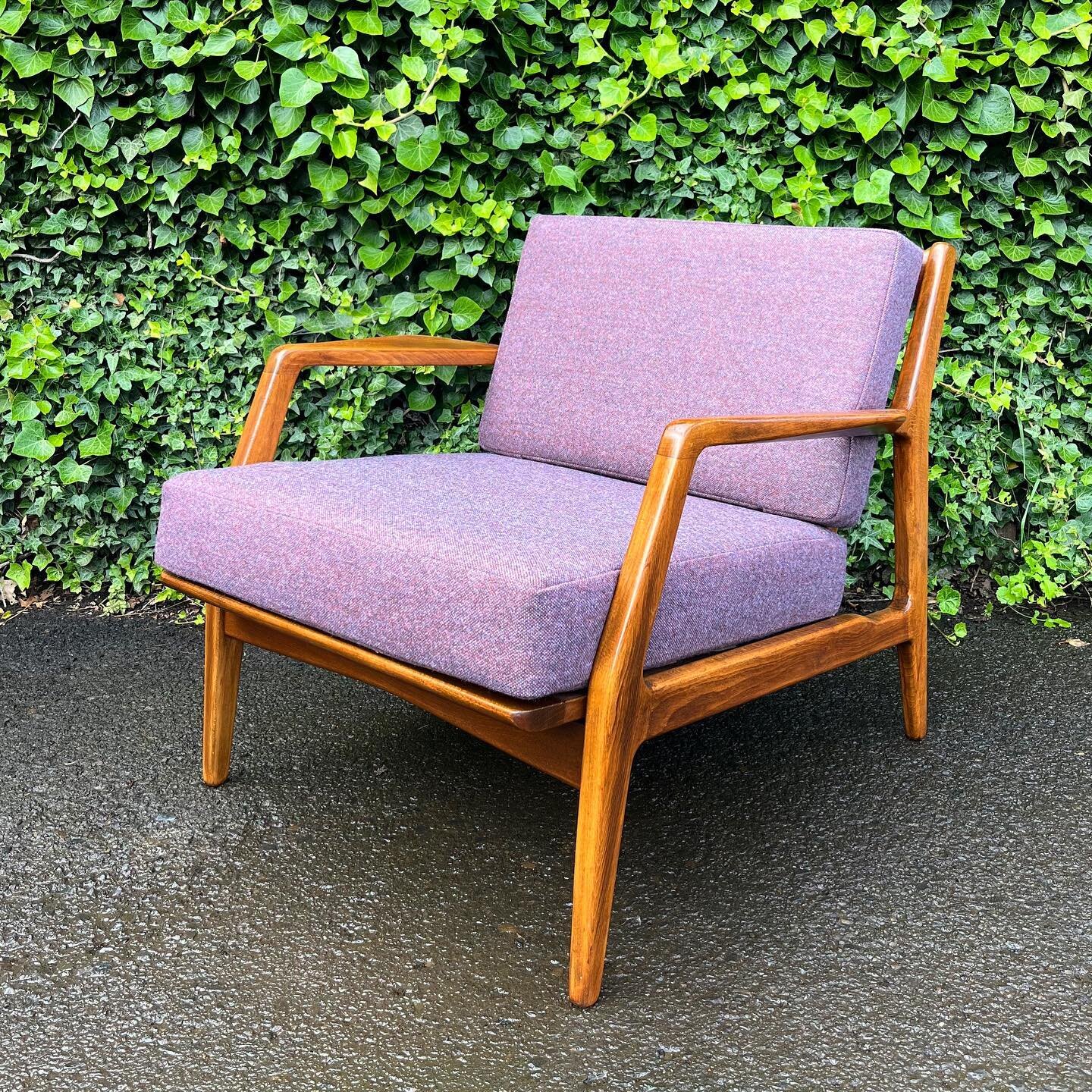 A set of gorgeous Lawrence Peabody lounge chairs just got some serious lovin. Customer-restored frames and fresh cushions redone in the dreamy woolen Maharam Beck in Resplendent. American-designed and made in Denmark with Danish beech, a perfect exam