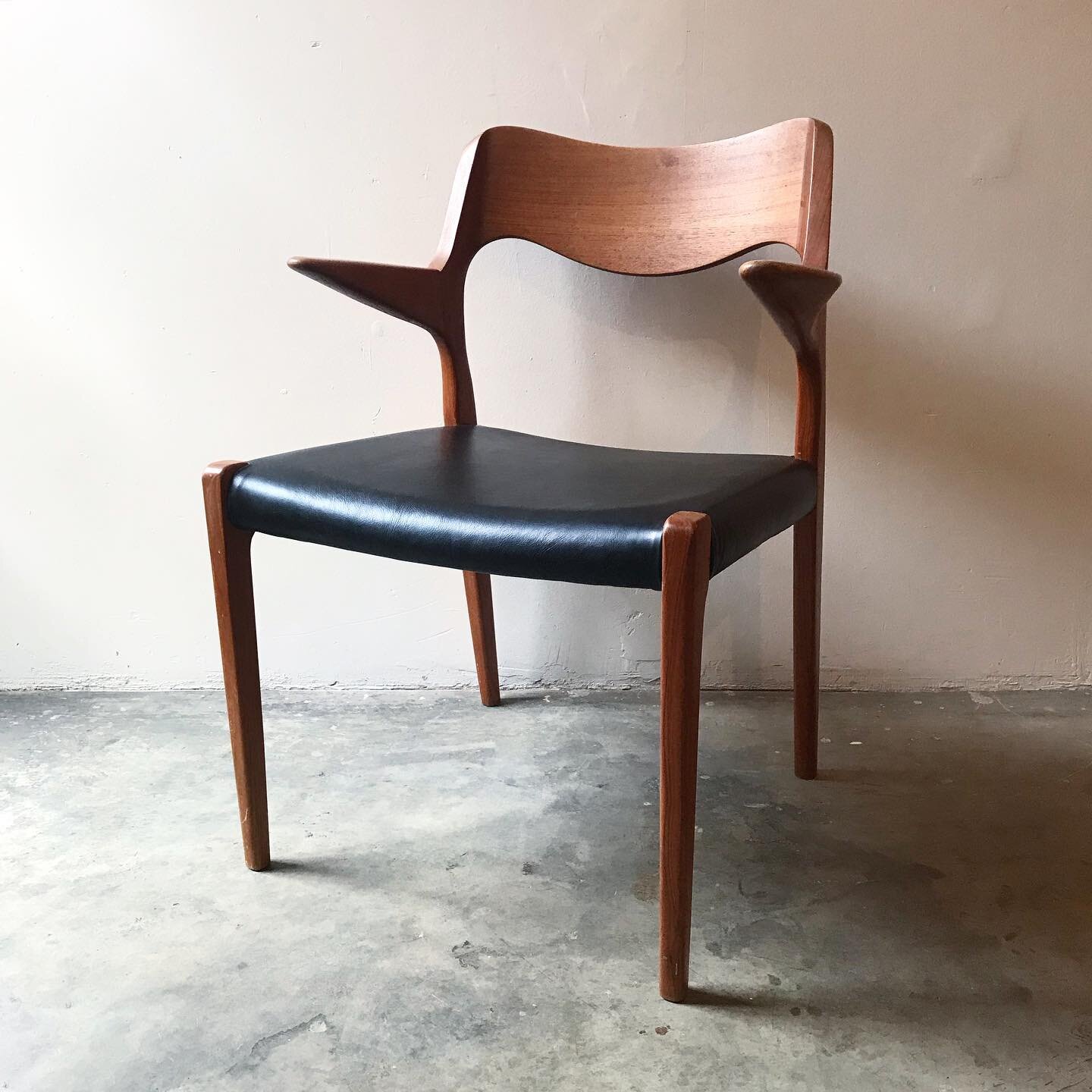 Recently recovered a set of 6 Danish teak dining chairs designed by Niels Otto M&oslash;ller. Named the Model 71, the armchair is a conversion from the original woven paper cord. Redone in sturdy and timeless black leather and done specially for @ran
