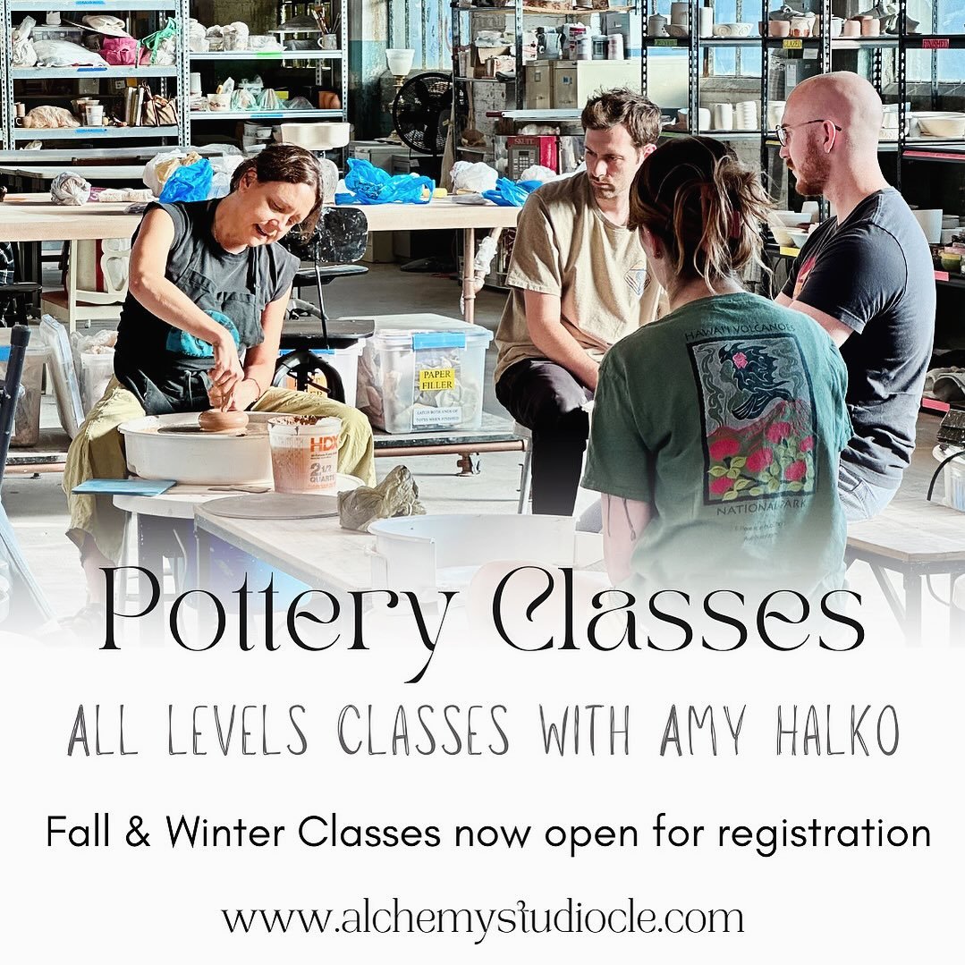 Starting NEXT WEEK!! Our next round of pottery classes with master instructor, @amyhalko , kick off next Tuesday night, Wednesday night, and Thursday morning. Classes are open to all levels and you can choose from a four or seven class experience 

P